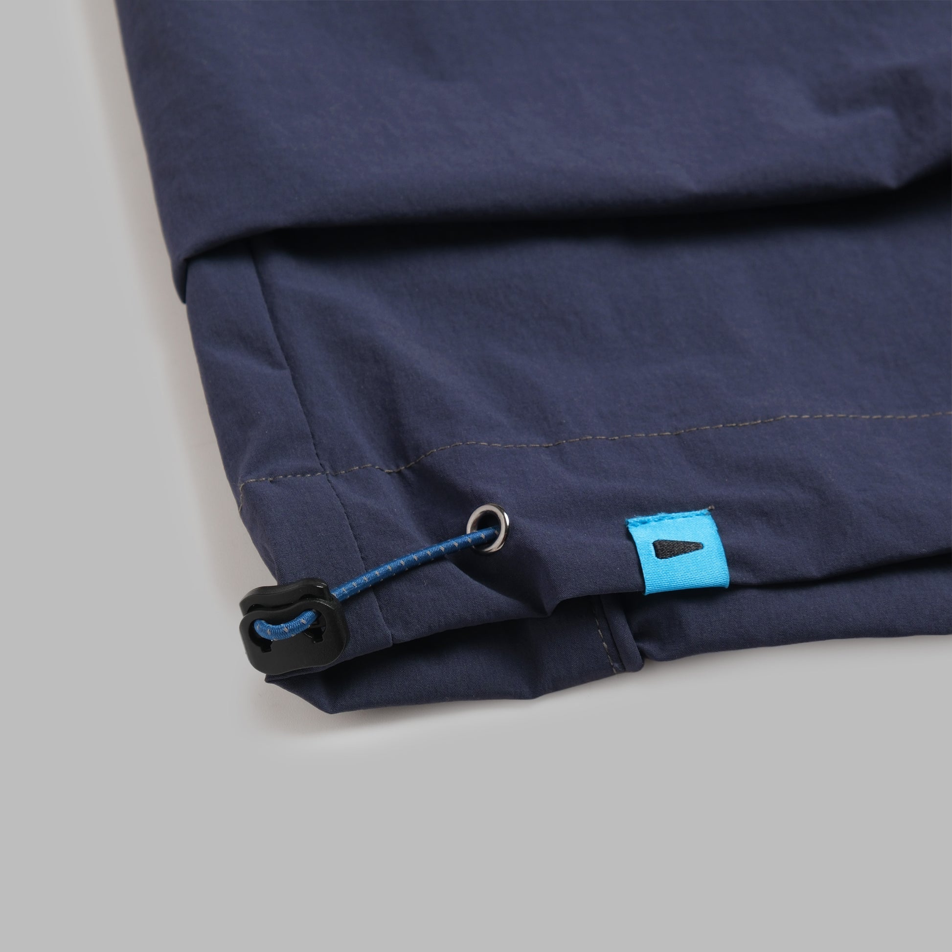 Camping Shorts / Navy - BEV C multi label store