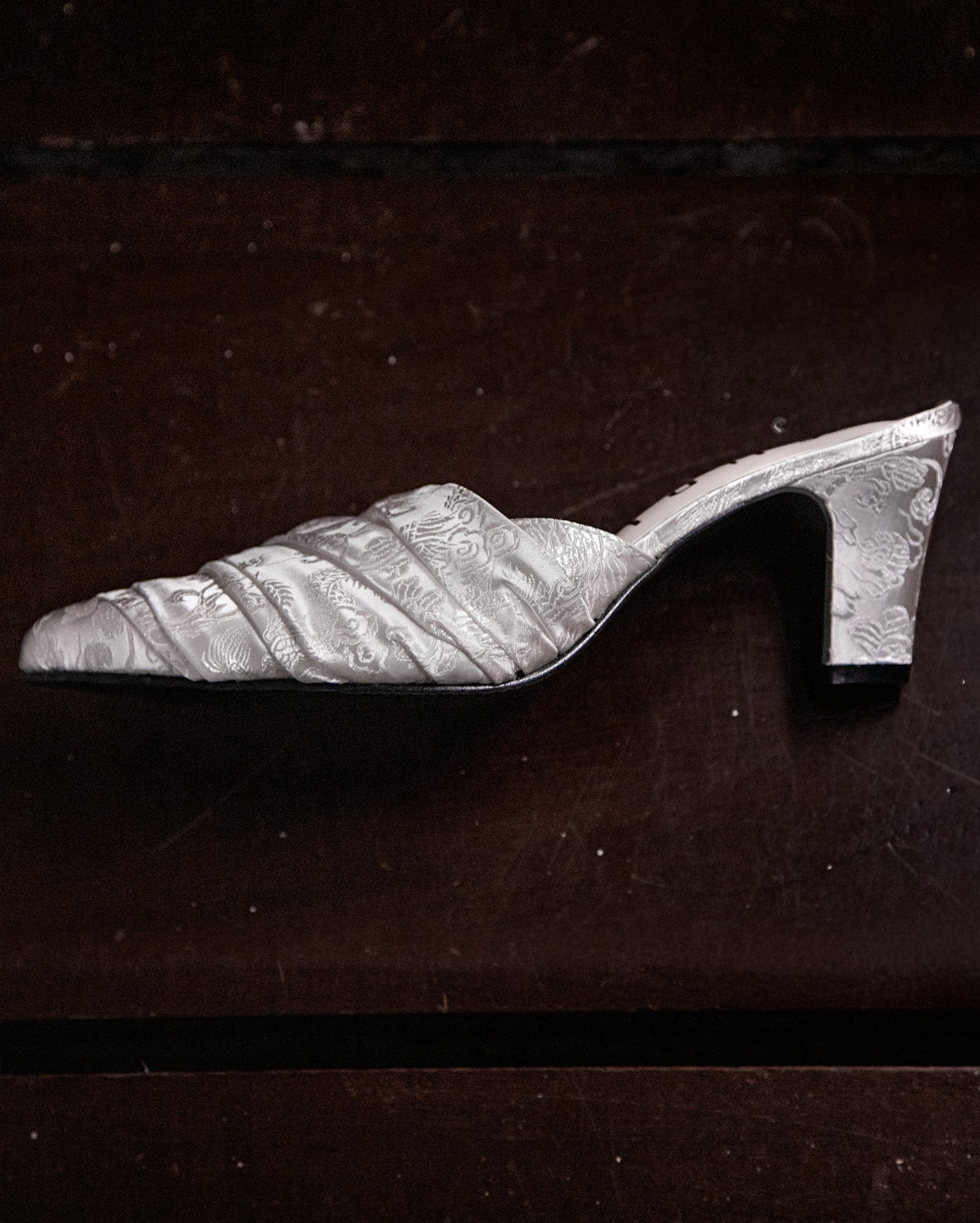 Dragon Brocade Heel (White) - BEV C multi label store