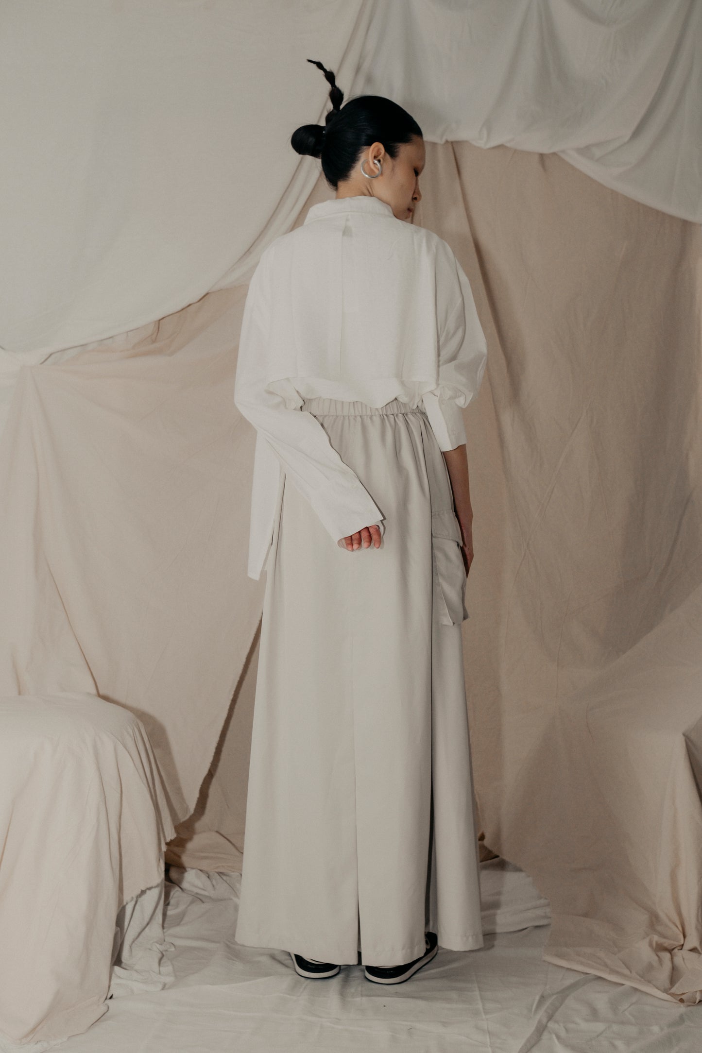 Two-Way Side Pocket Skirt in Cream - BEV C multi label store