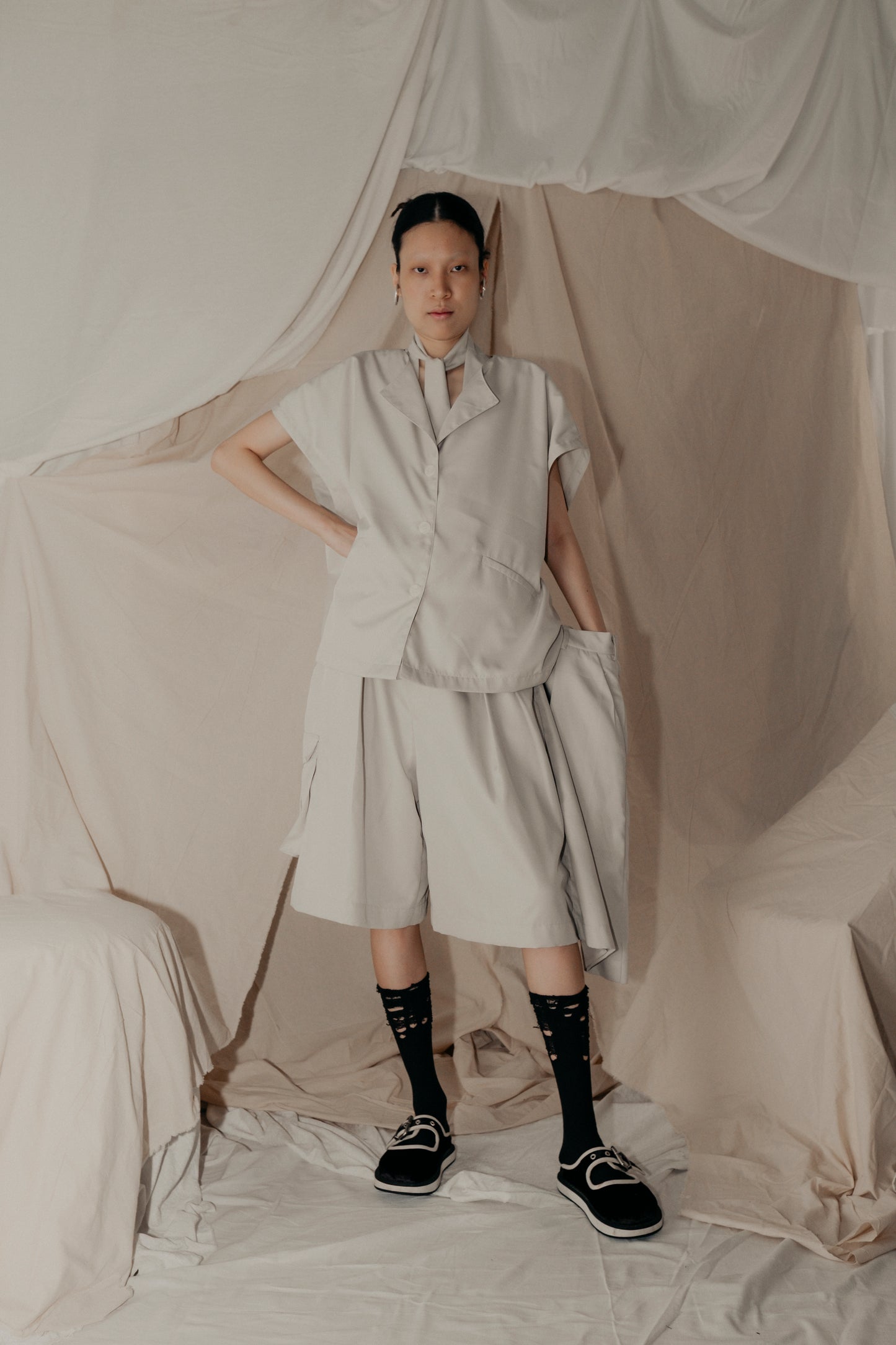 3 Kaki Kongfu Pants in Cream - BEV C multi label store