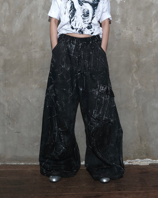 Warp Cargo Pants in Black Chaos - BEV C multi label store