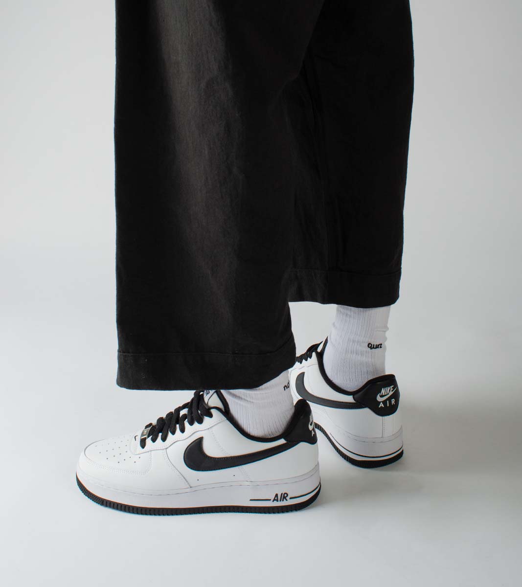 Essential Crew Casual Socks - Crew White - BEV C multi label store