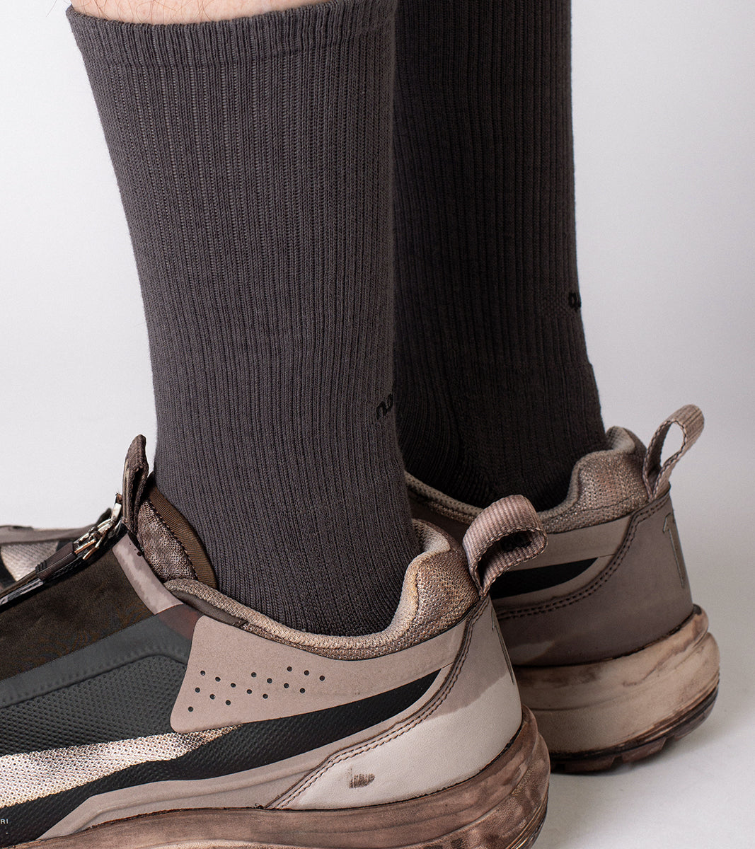 Essential Crew Casual Socks -Moon Grey - BEV C multi label store