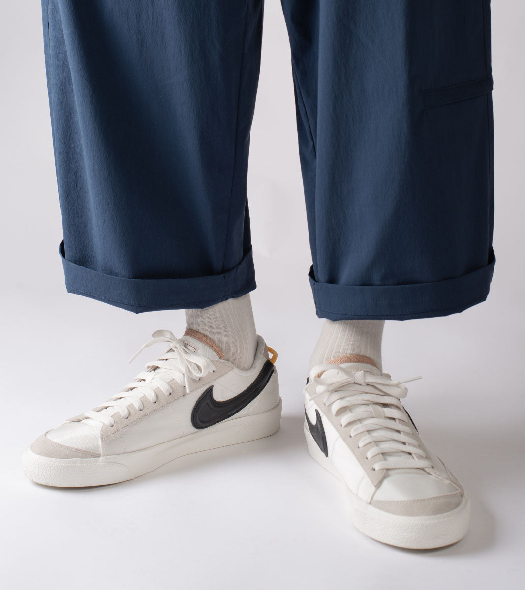 Essential casual socks - Ao White - BEV C multi label store