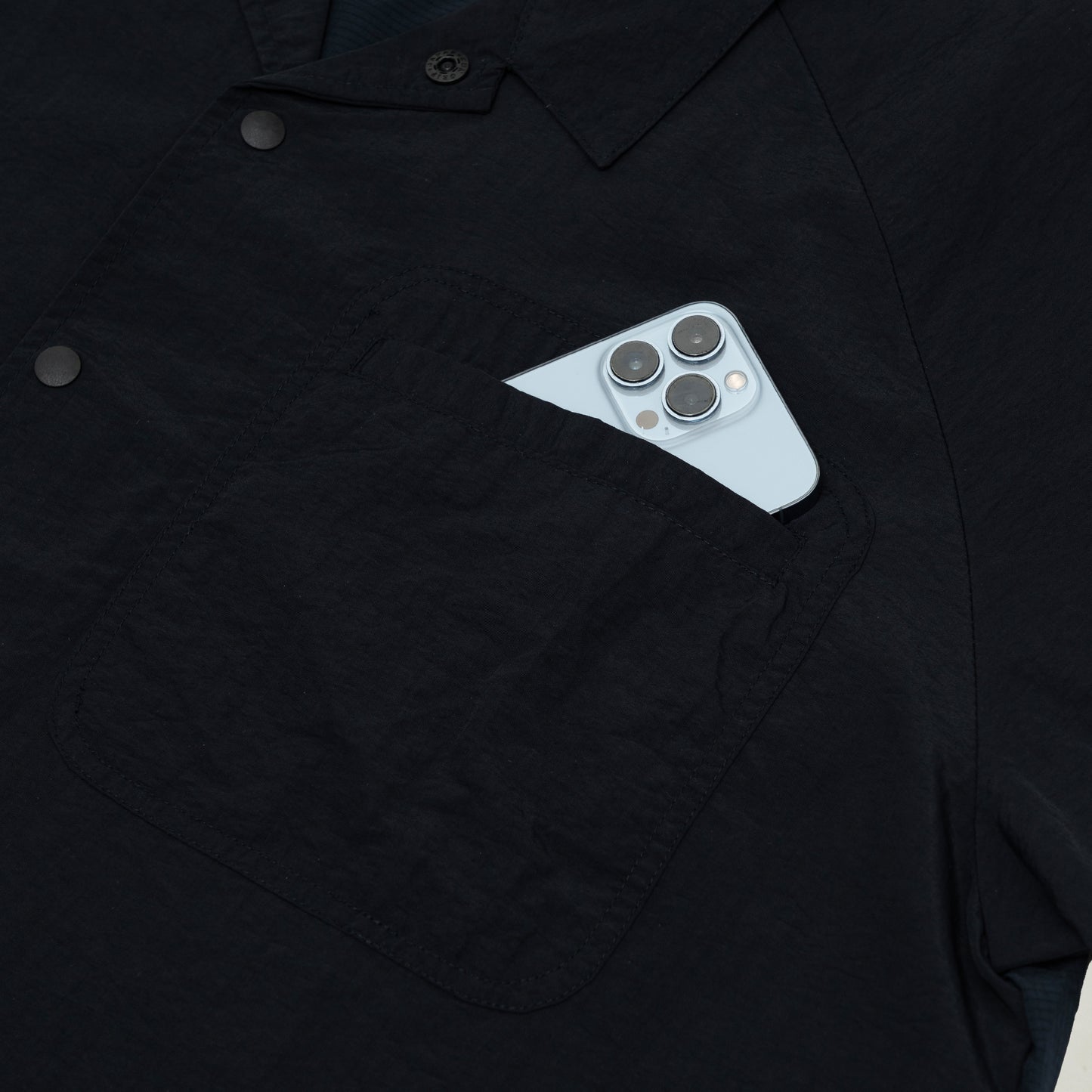 Explorer Lite S/S Shirt (Black) - BEV C multi label store