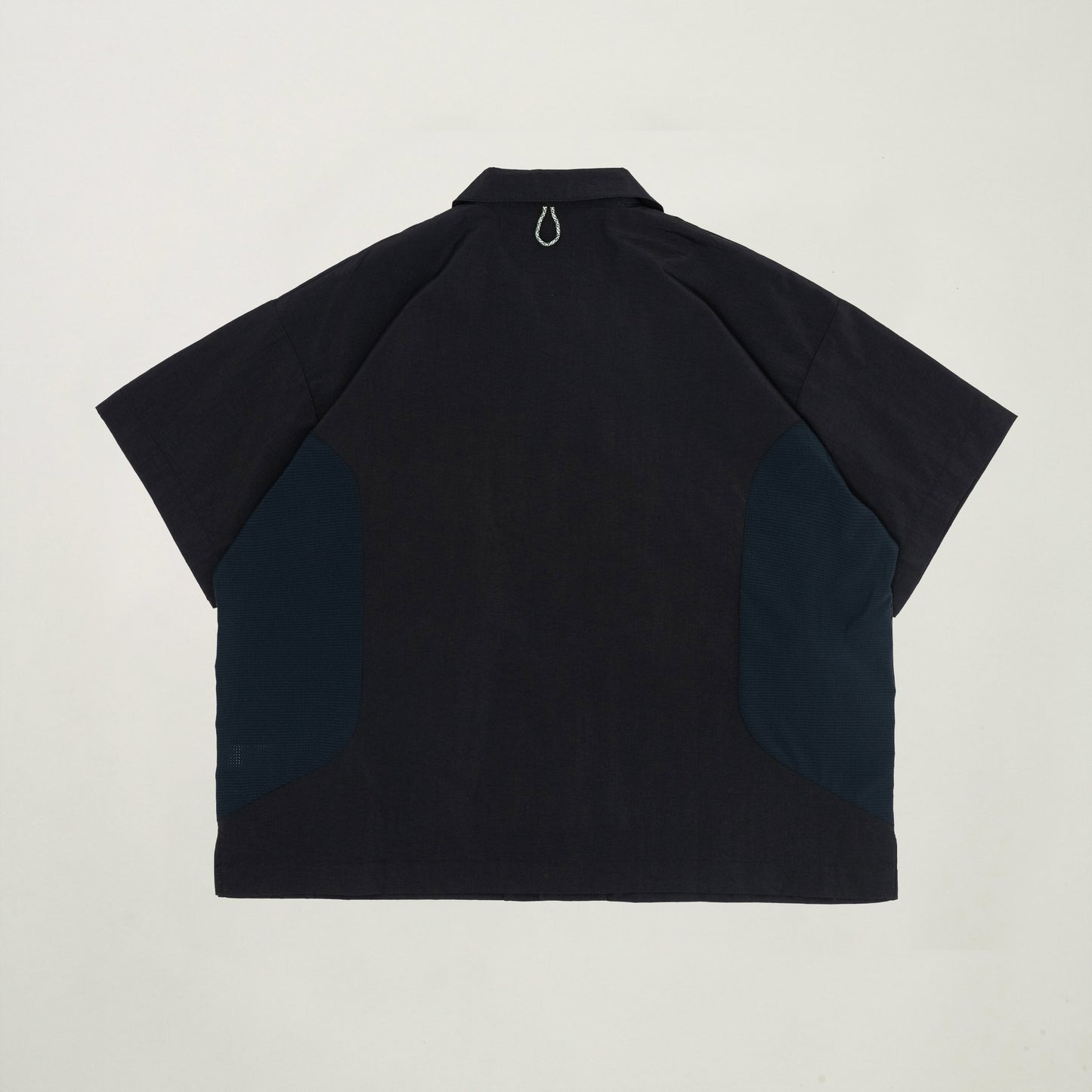 Explorer Lite S/S Shirt (Black) - BEV C multi label store