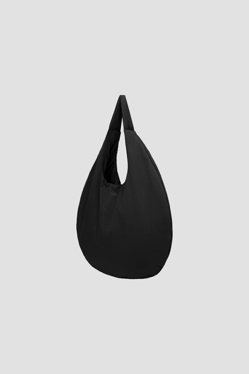 Medium Egg Nylon Tote (Black) - BEV C multi label store
