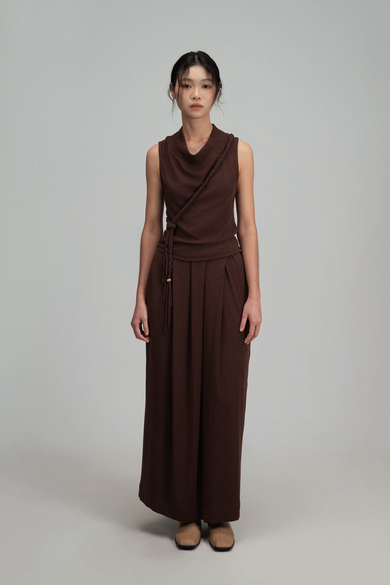 Snow Knit Pleated Cocoon Skirt w/ Braided Belt (Brown) - BEV C multi label store