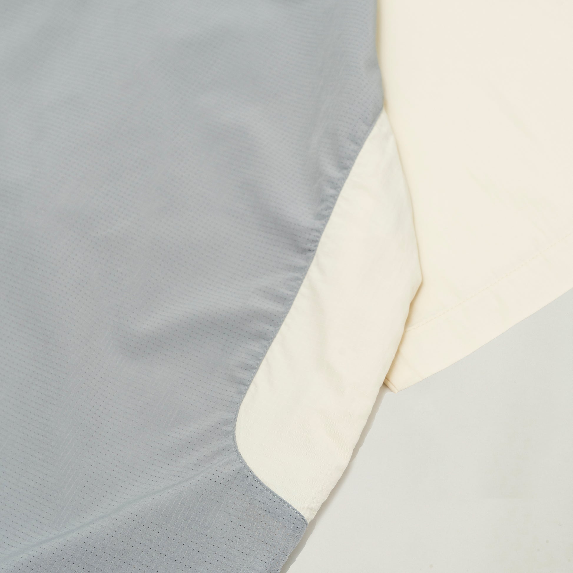 Half Snap Pullover Shirt (Ivory) - BEV C multi label store