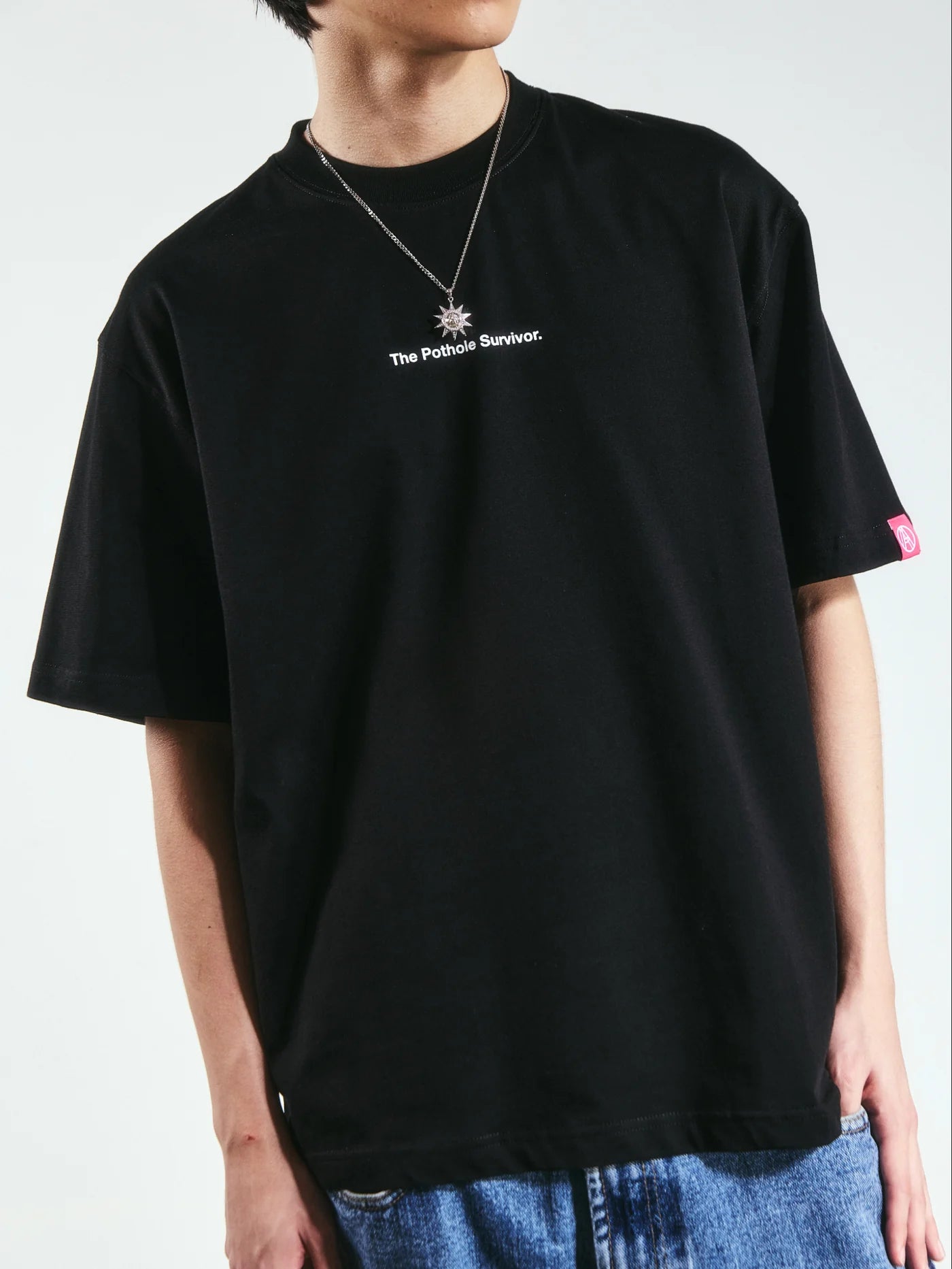 POTHOLE TEE - BEV C multi label store