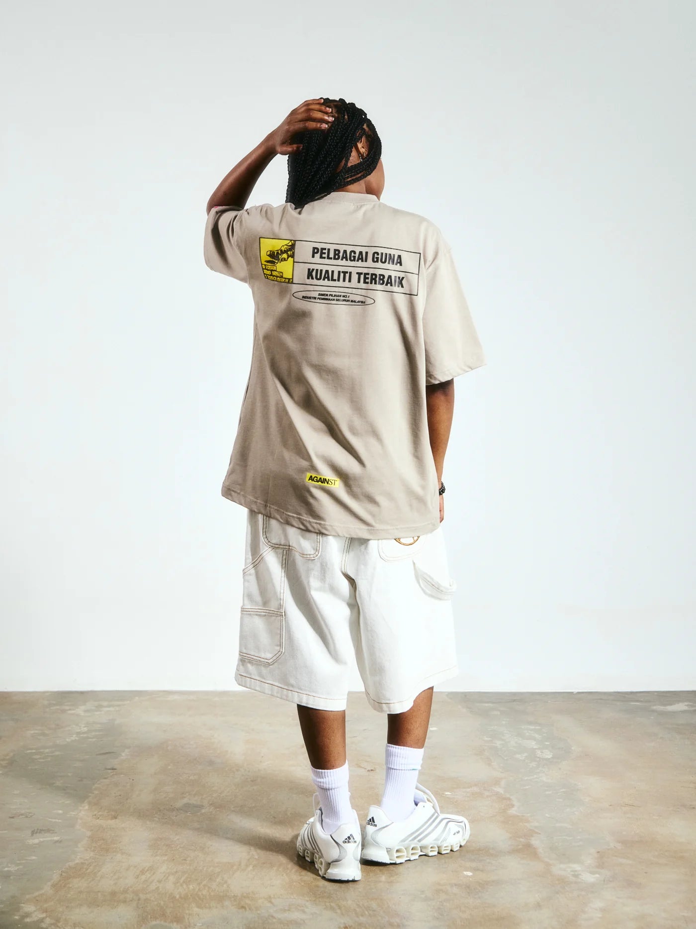 SIMEN TEE - BEV C multi label store