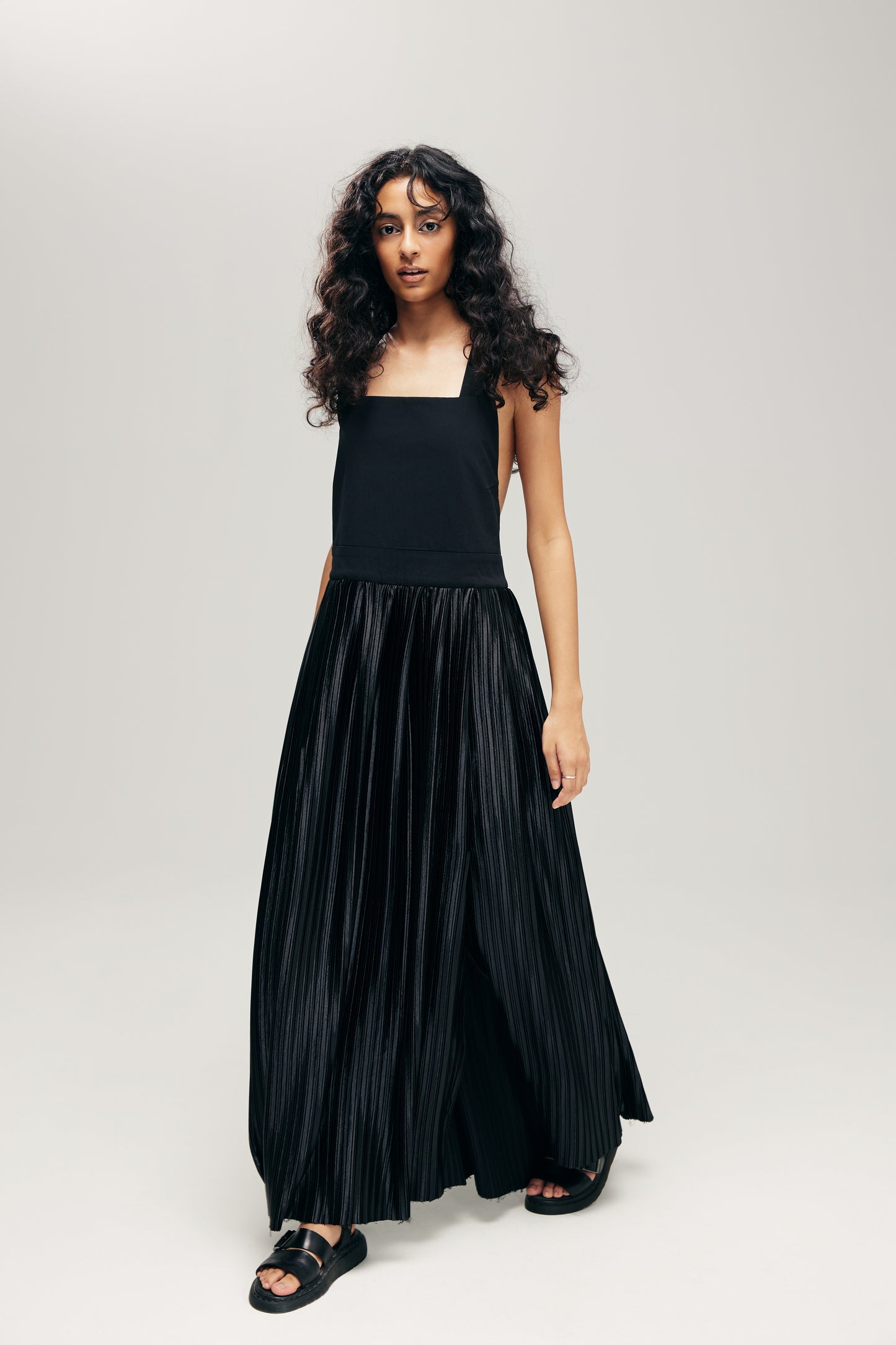 HANNEI OVERALL DRESS IN BLACK METALLIC - BEV C multi label store