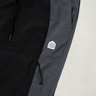 Mount Tech Pants (Black) - BEV C multi label store