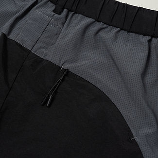 Mount Tech Pants (Black) - BEV C multi label store