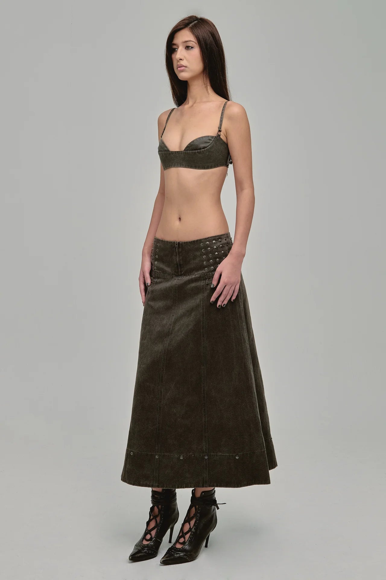 AMMO MAXI SKIRT COAL - BEV C multi label store
