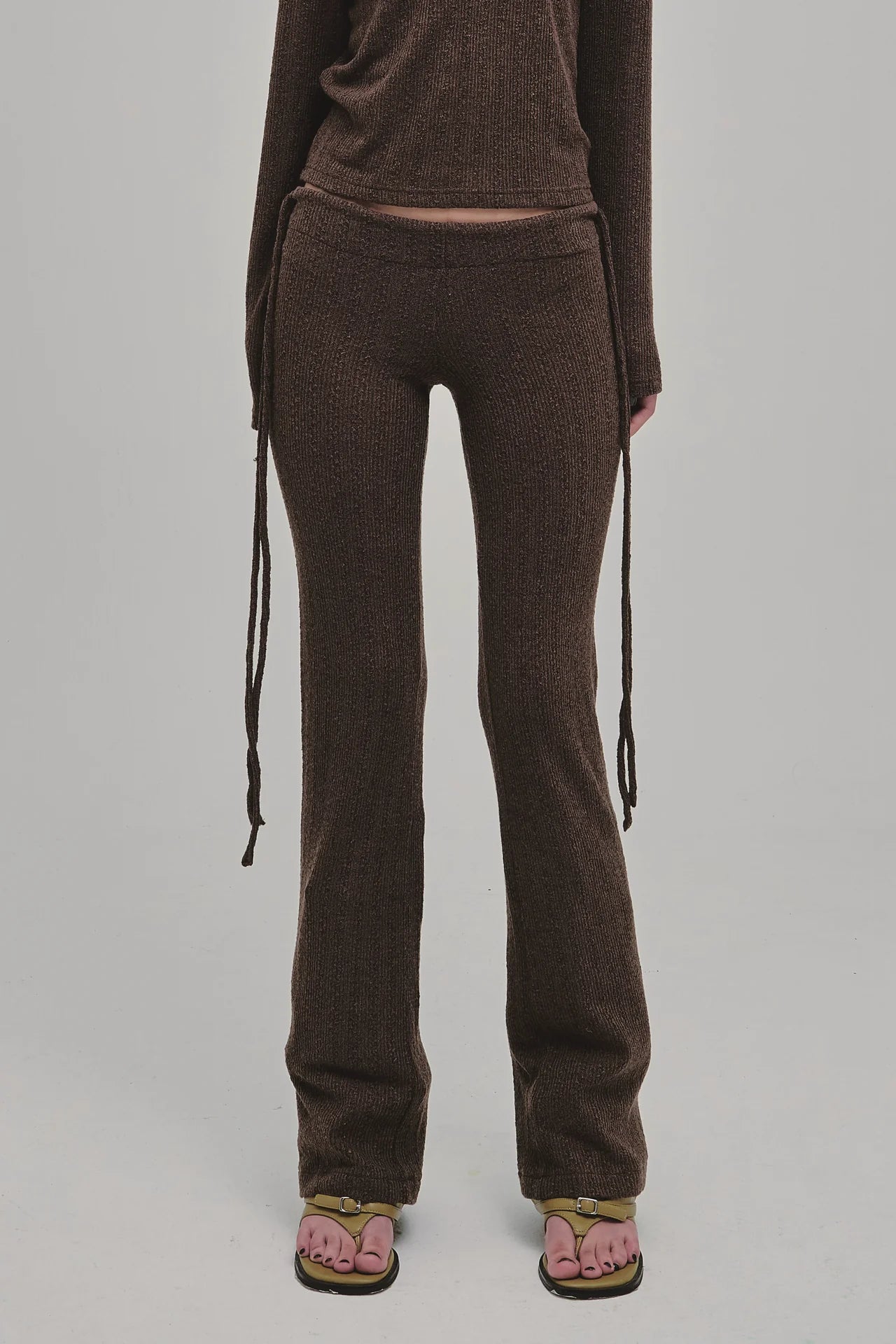 DAZED KNIT PANTS BROWN - BEV C multi label store