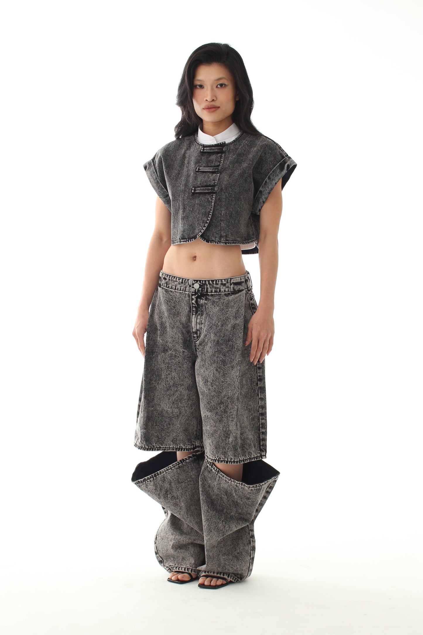 Eclipse Denim Crop Top - Washed Grey - BEV C multi label store