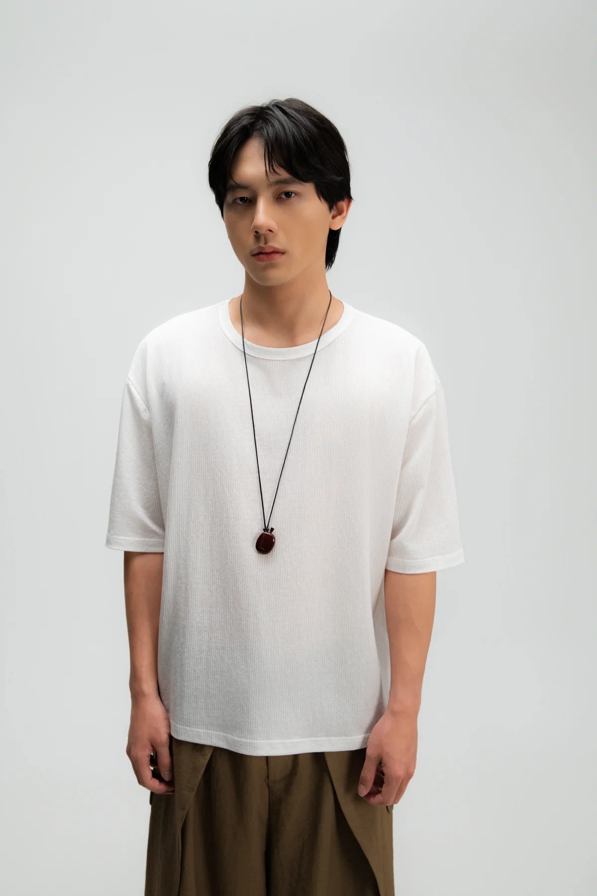 Gender Neutral Thin Boxy Tee (Textured White) - BEV C multi label store