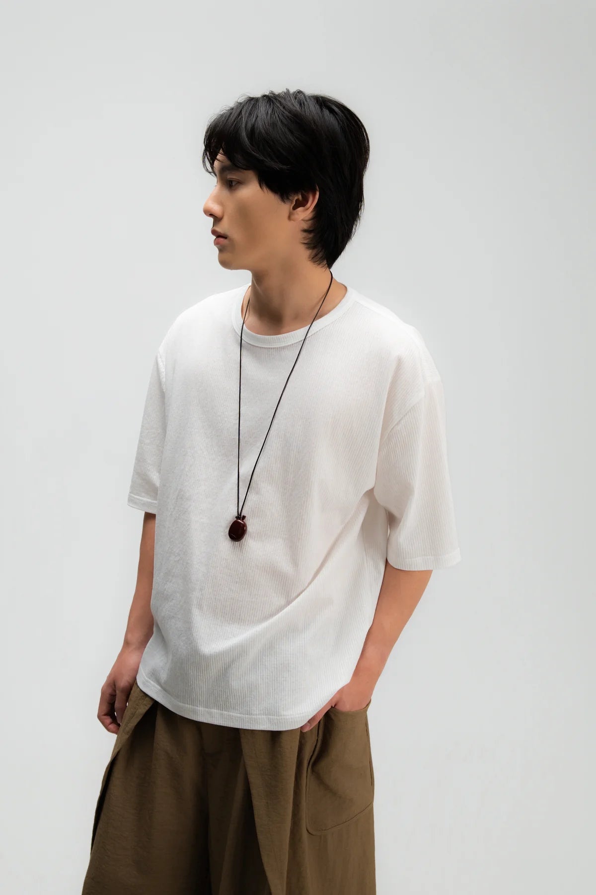 Gender Neutral Thin Boxy Tee (Textured White) - BEV C multi label store