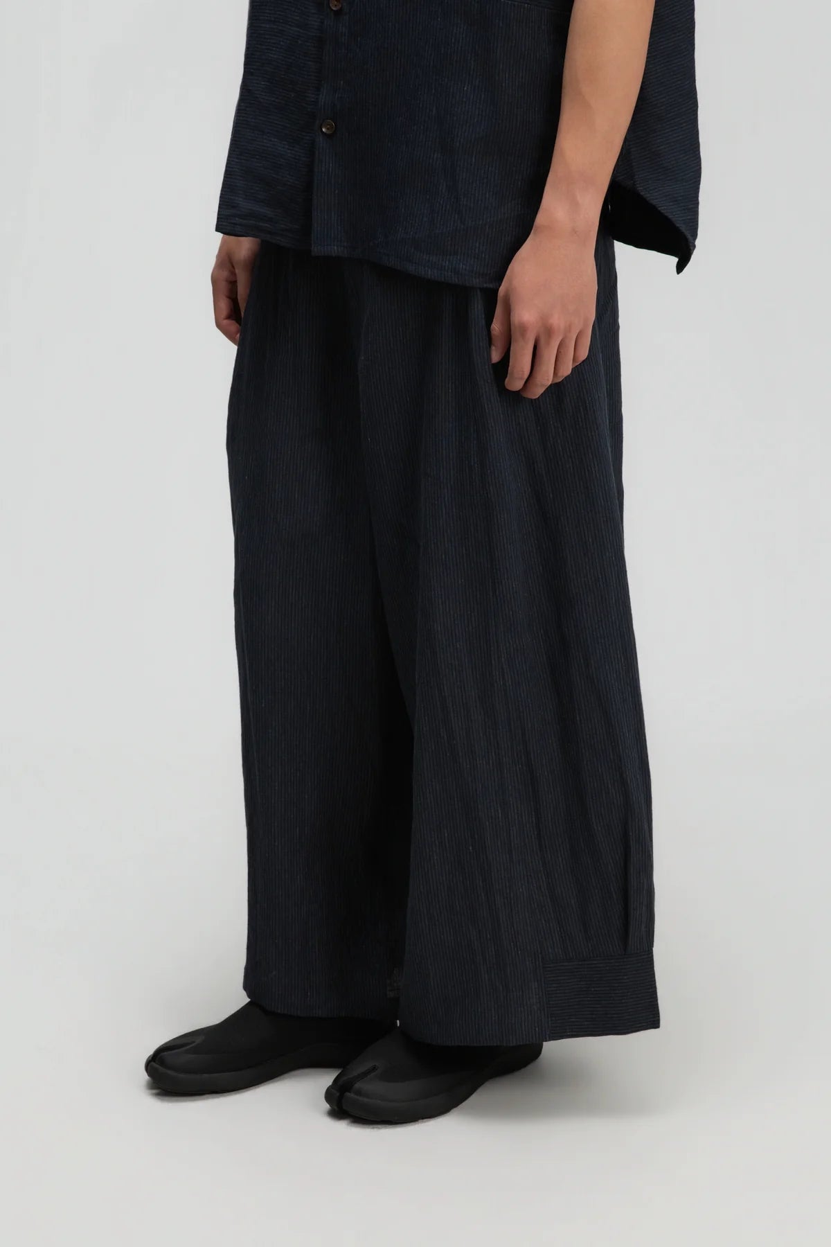 Gender Neutral Pleated Hem Ankle Pants (Navy Blue Stripe) - BEV C multi label store