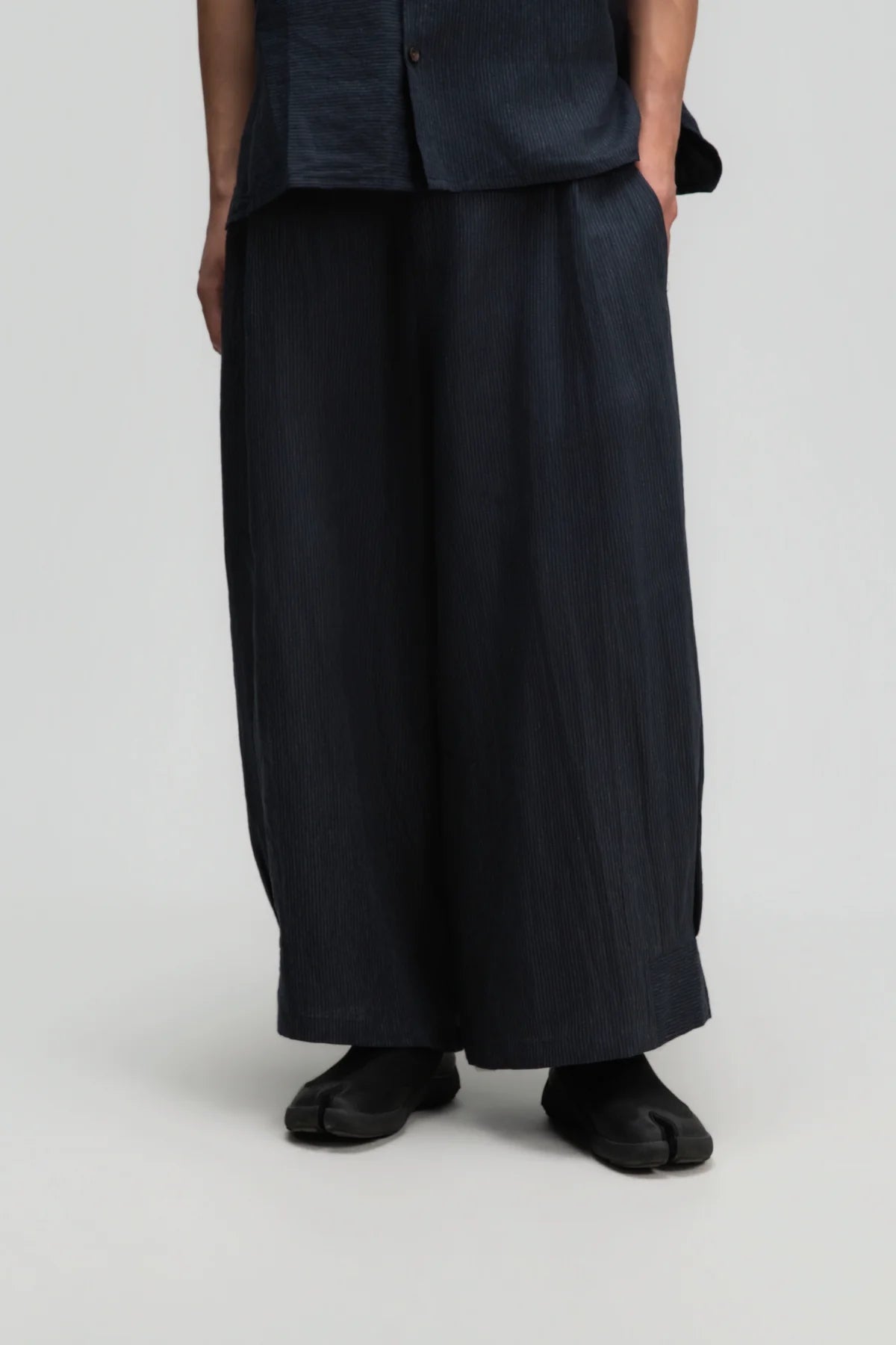 Gender Neutral Pleated Hem Ankle Pants (Navy Blue Stripe) - BEV C multi label store