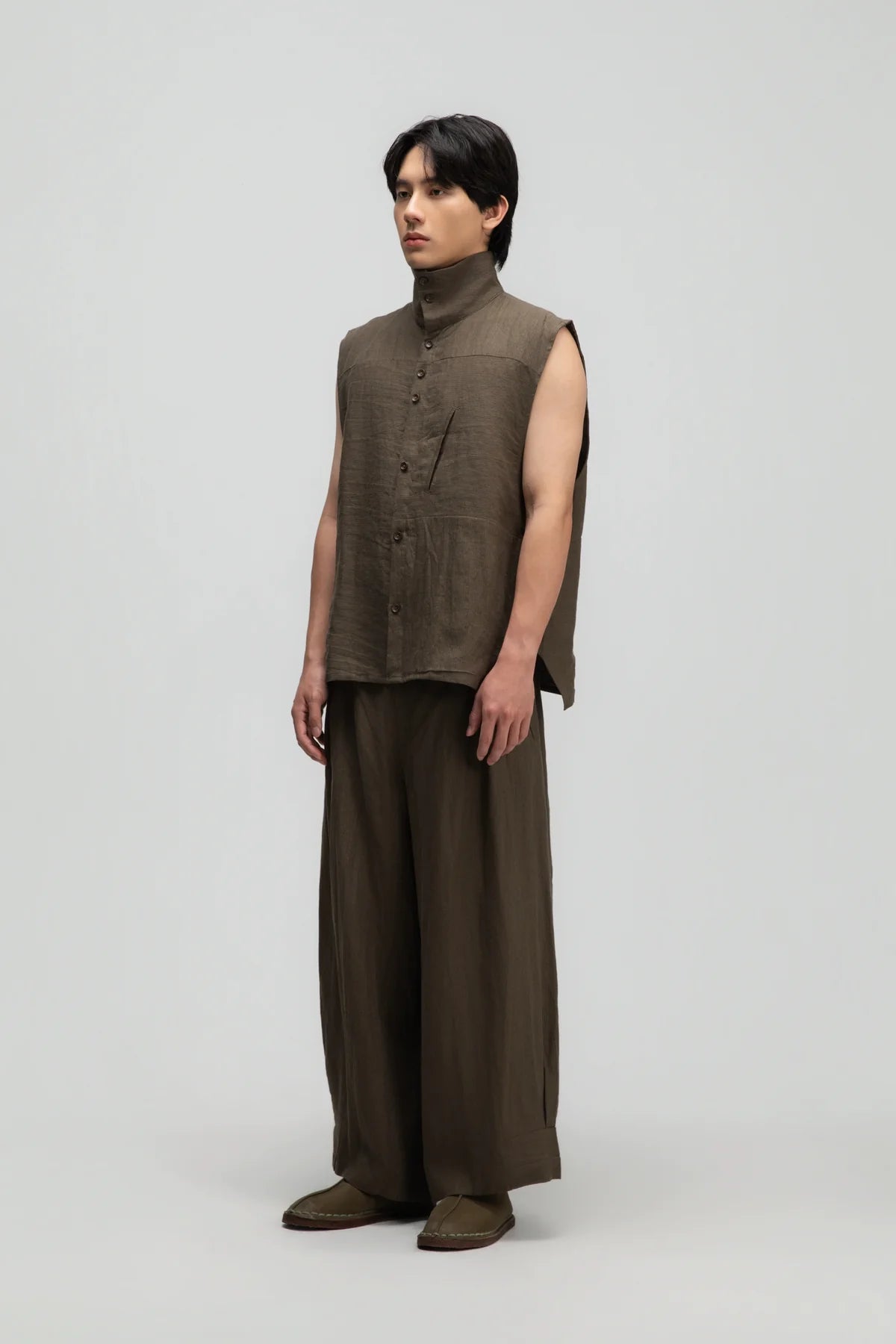 Gender Neutral Pleated Hem Ankle Pants (Olive Brown Stripe) - BEV C multi label store