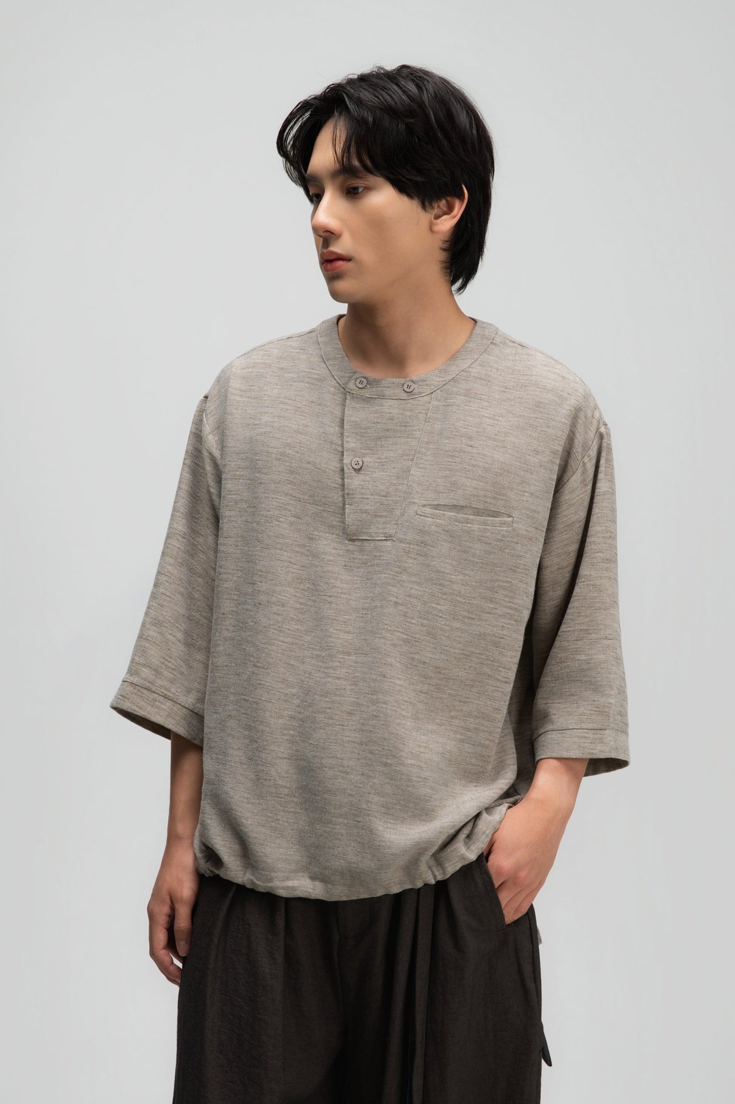 Gender Neutral 3/4 Sleeve Arc Collar Shirt (Dark Oat)