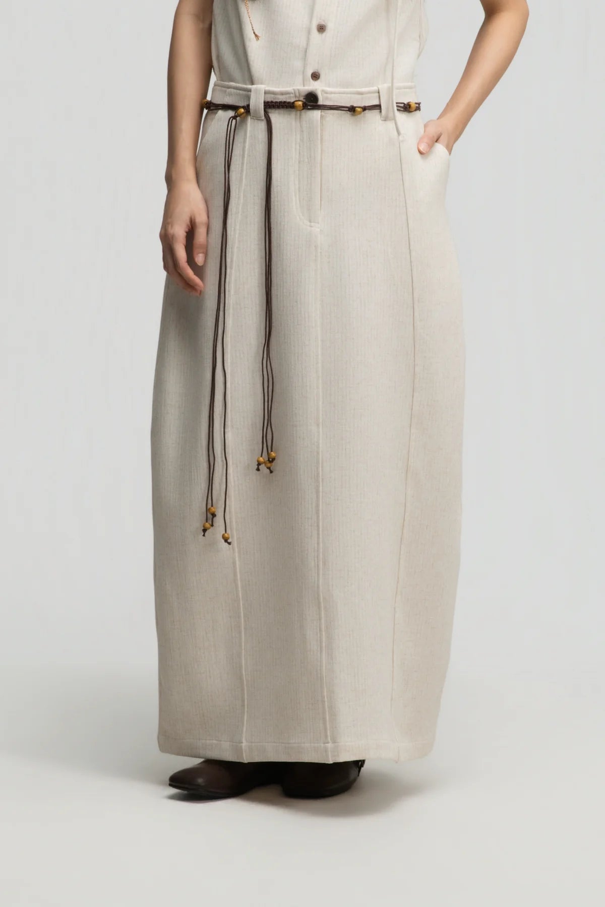 Curved Leg Skirt w/ Beaded Belt (Off White) - BEV C multi label store