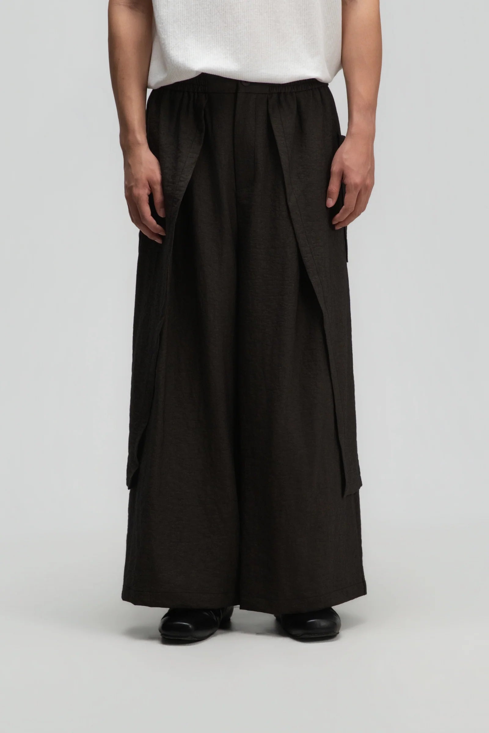 Gender Neutral Panel Cover Long Pants (Dark Grey) - BEV C multi label store