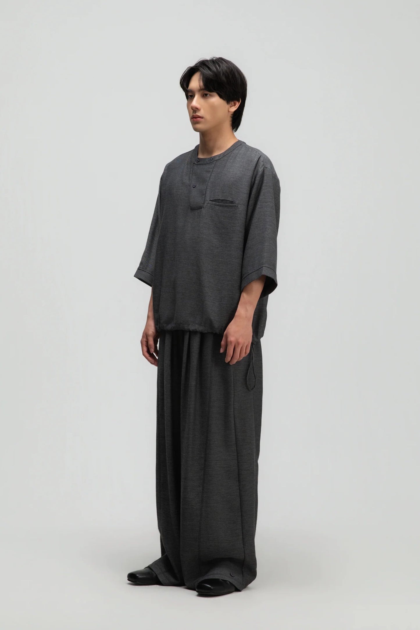 Gender Neutral 3/4 Sleeve Arc Collar Shirt (Midnight Grey) - BEV C multi label store