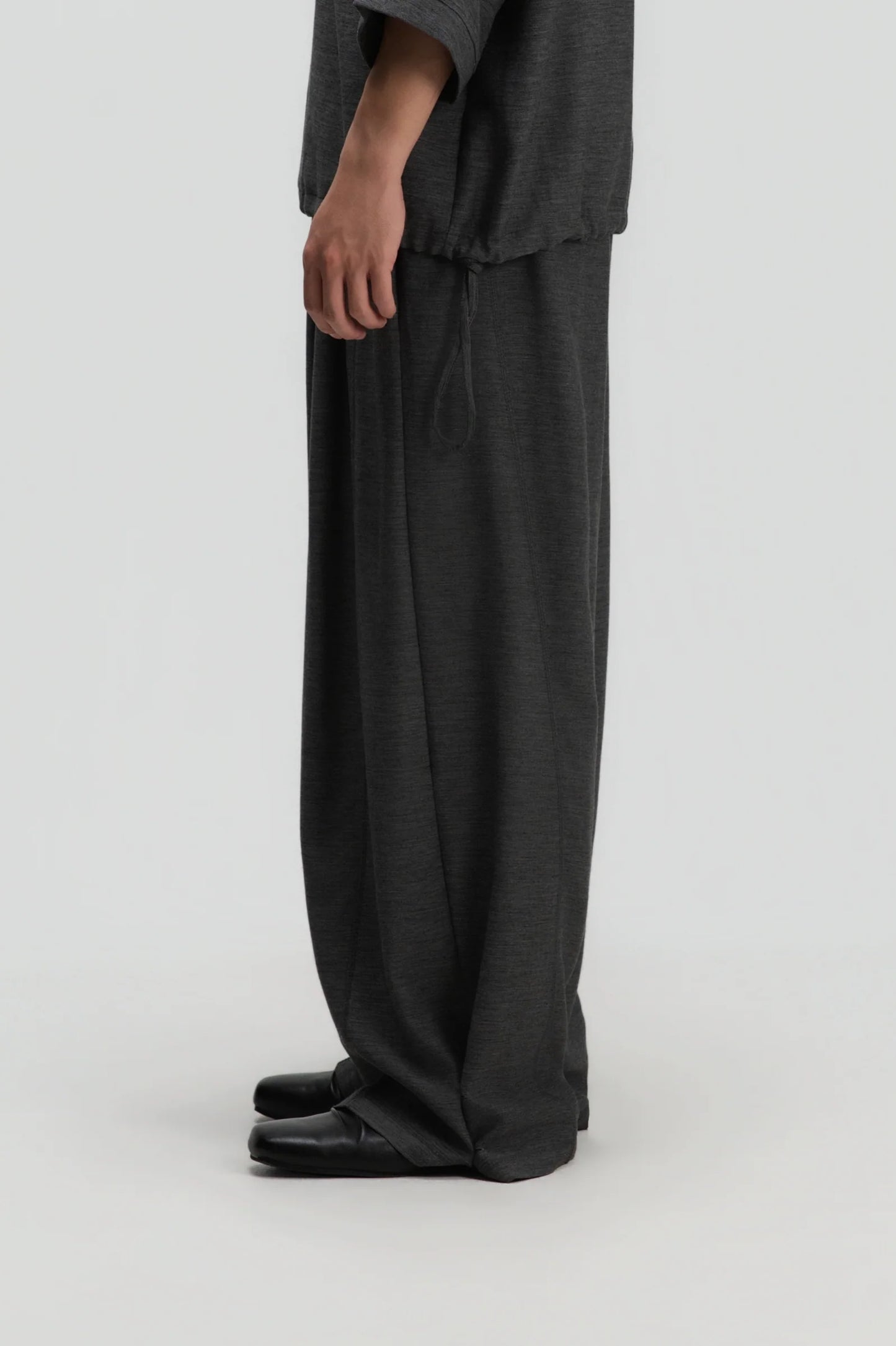 Gender Neutral Convertible Wear Long Pants 2.0 (Midnight Grey)