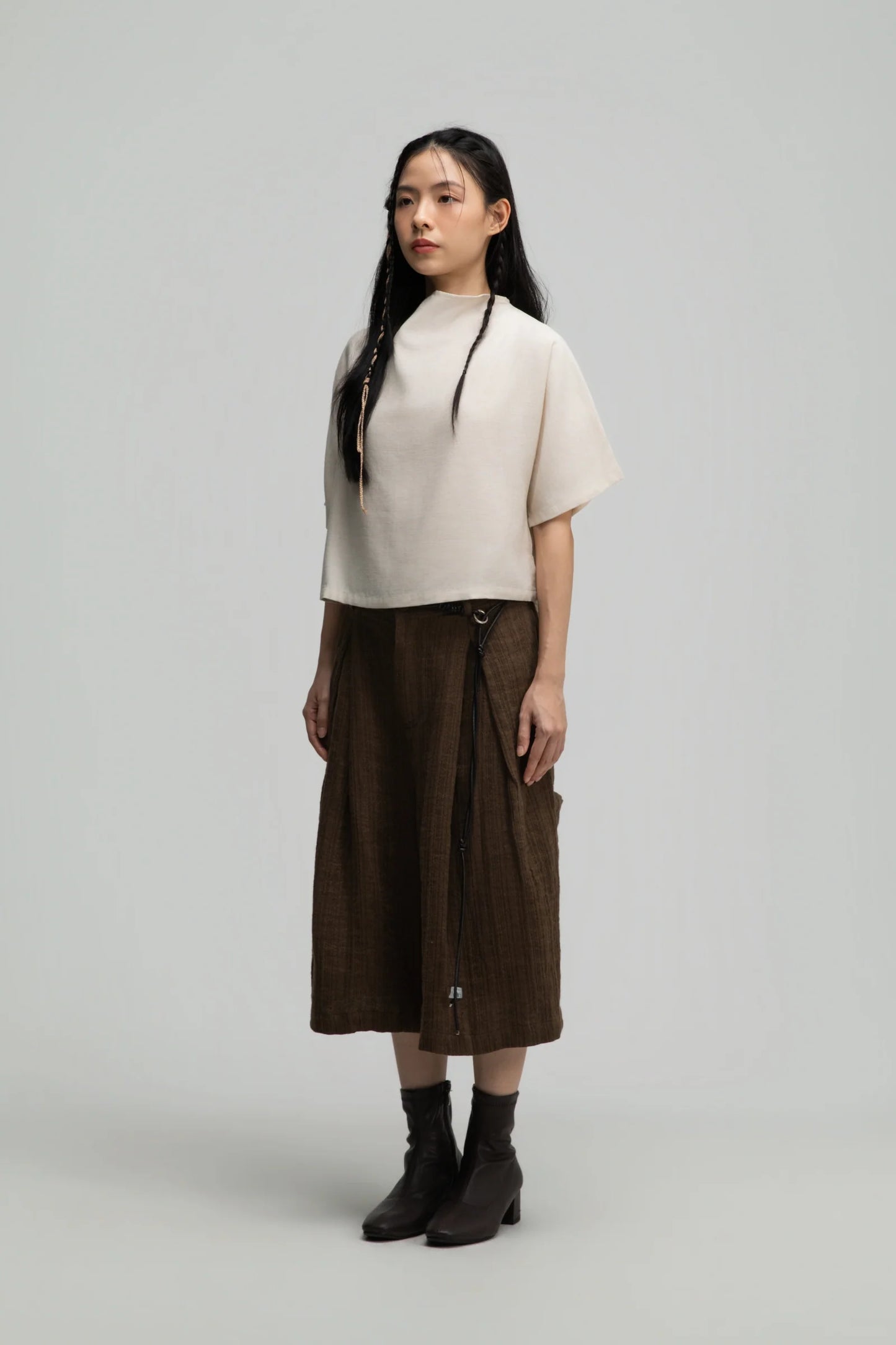 Semi High Neck Short Sleeve Crop Top (Off White)
