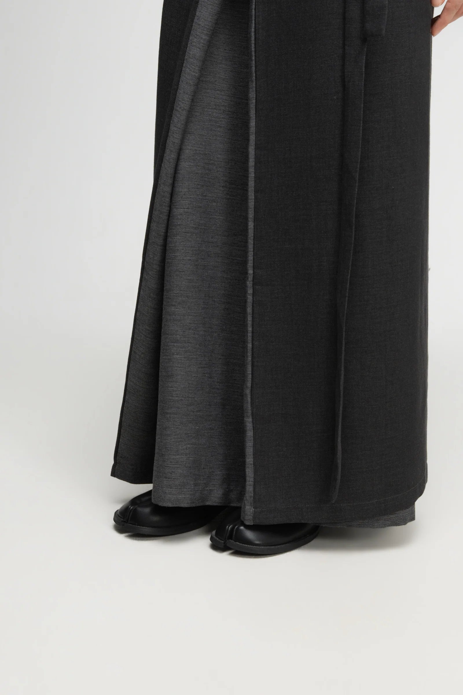 Dual Wear Wrap Skirt 2.0 (Midnight Grey) - BEV C multi label store