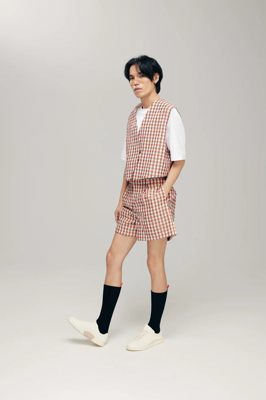 KAGAMI REVERSIBLE VEST IN ORANGE METALLIC SEERSUCKER & WHITE - BEV C multi label store