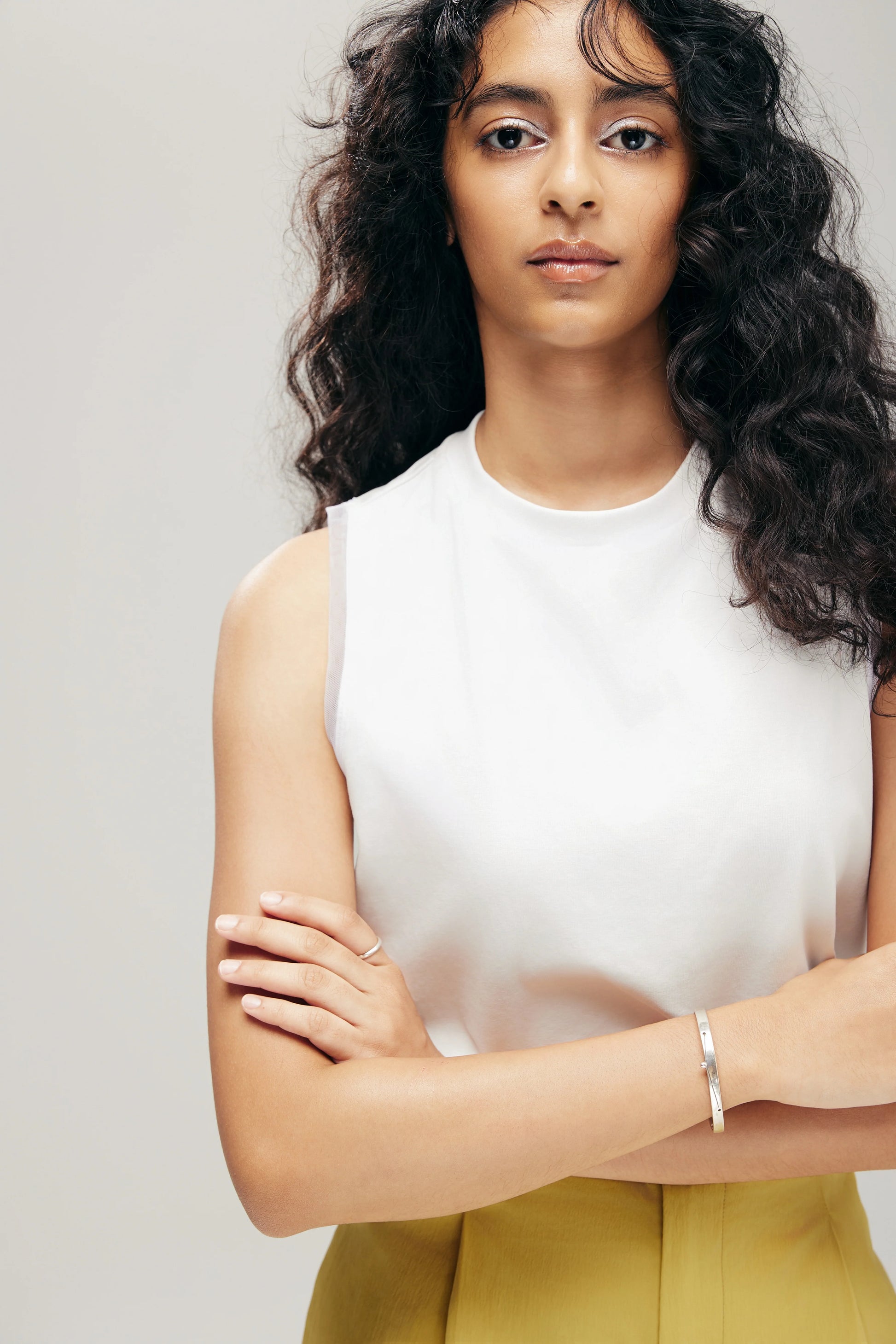 KUMO MUSCLE TANK IN WHITE - BEV C multi label store