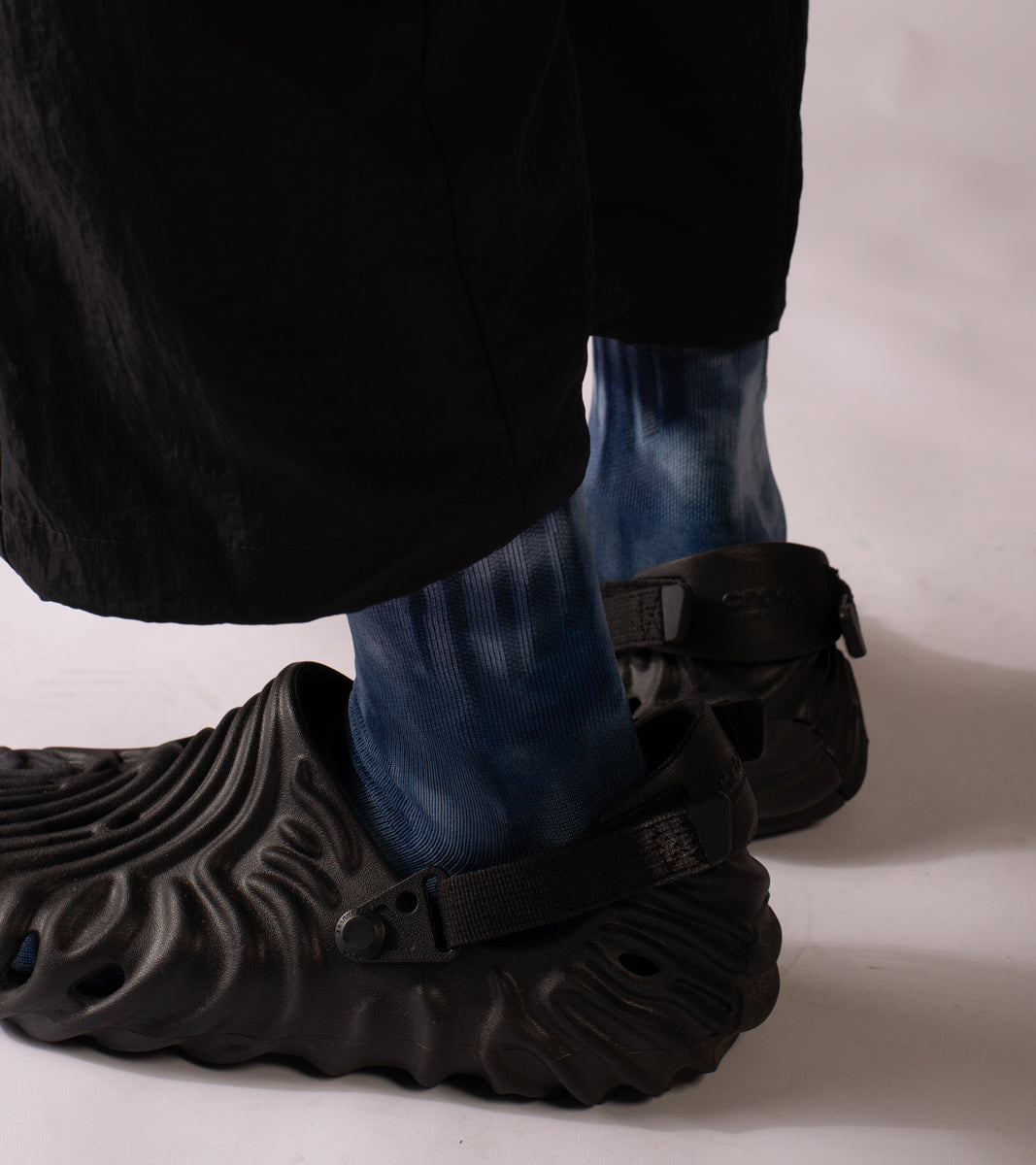 Spot dye Crew Tech Socks - Spot Navy - BEV C multi label store