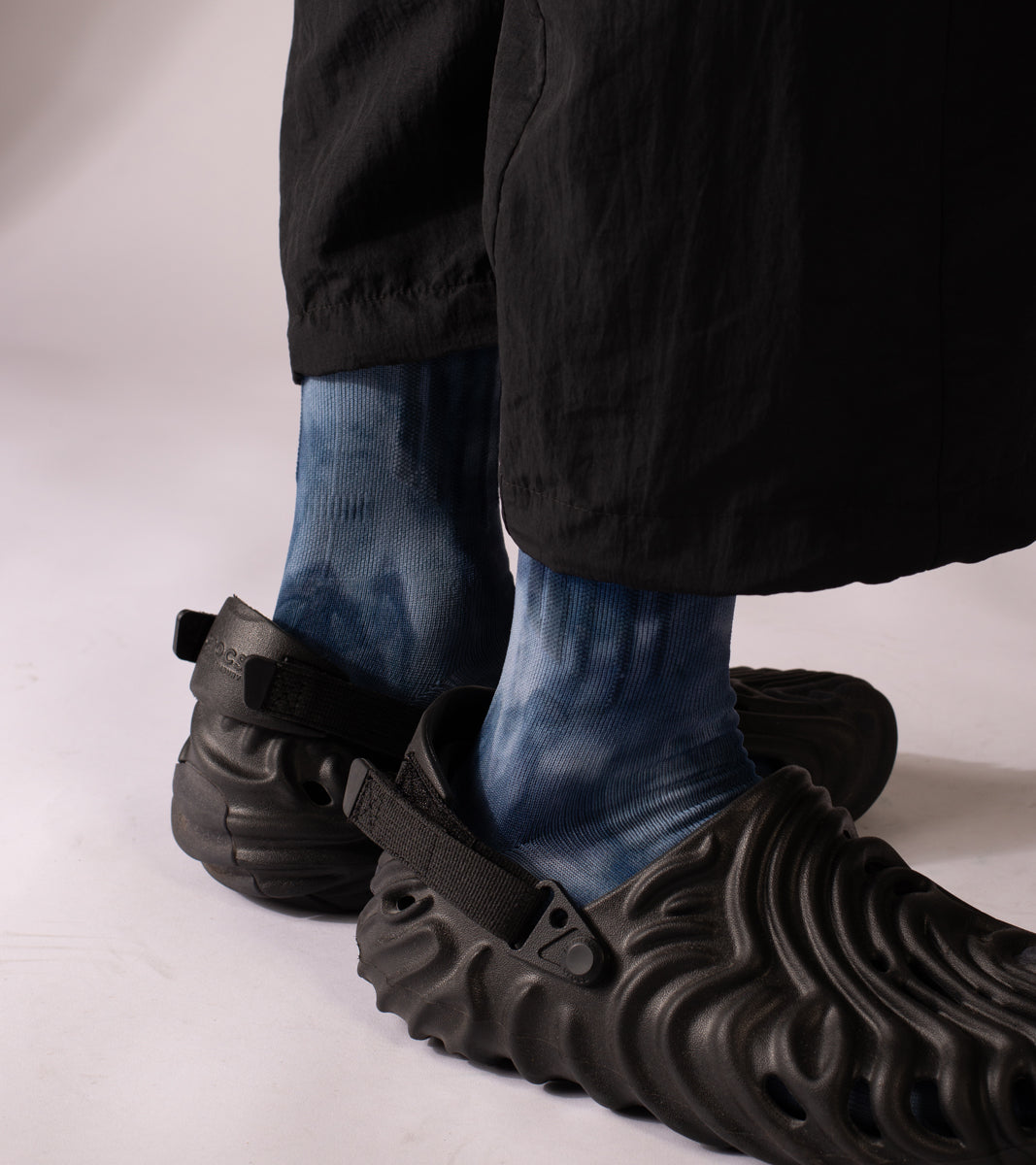 Spot dye Crew Tech Socks - Spot Navy - BEV C multi label store
