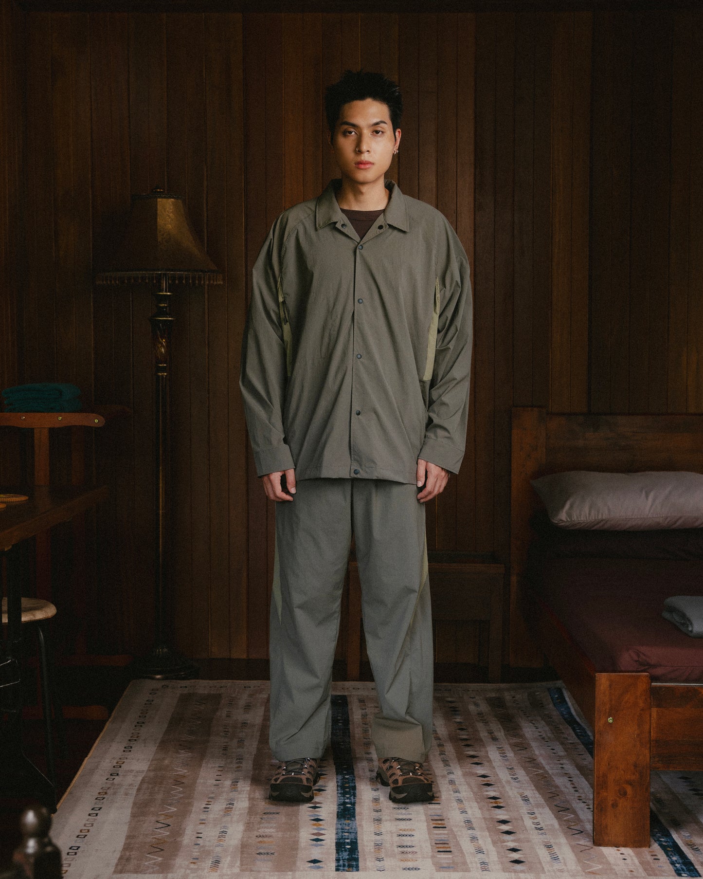 Explorer L/S Shirt V2 (Ash Brown) - BEV C multi label store