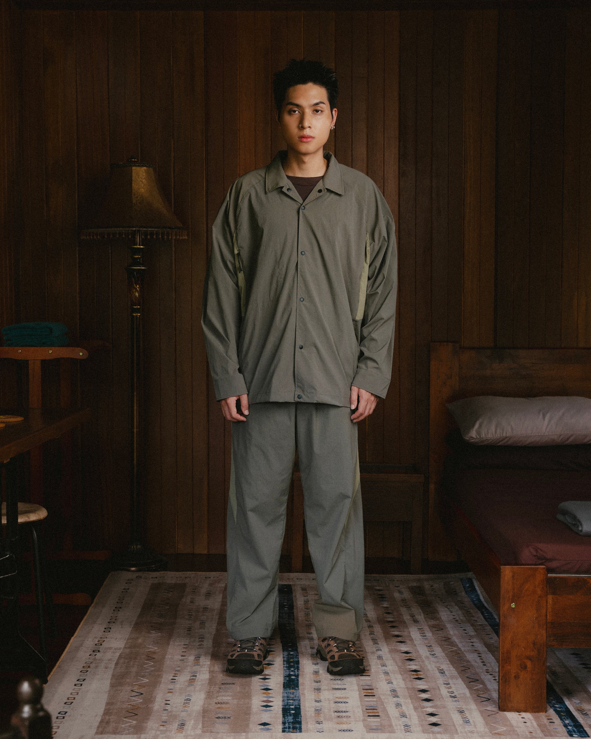 Explorer L/S Shirt V2 (Ash Brown) - BEV C multi label store
