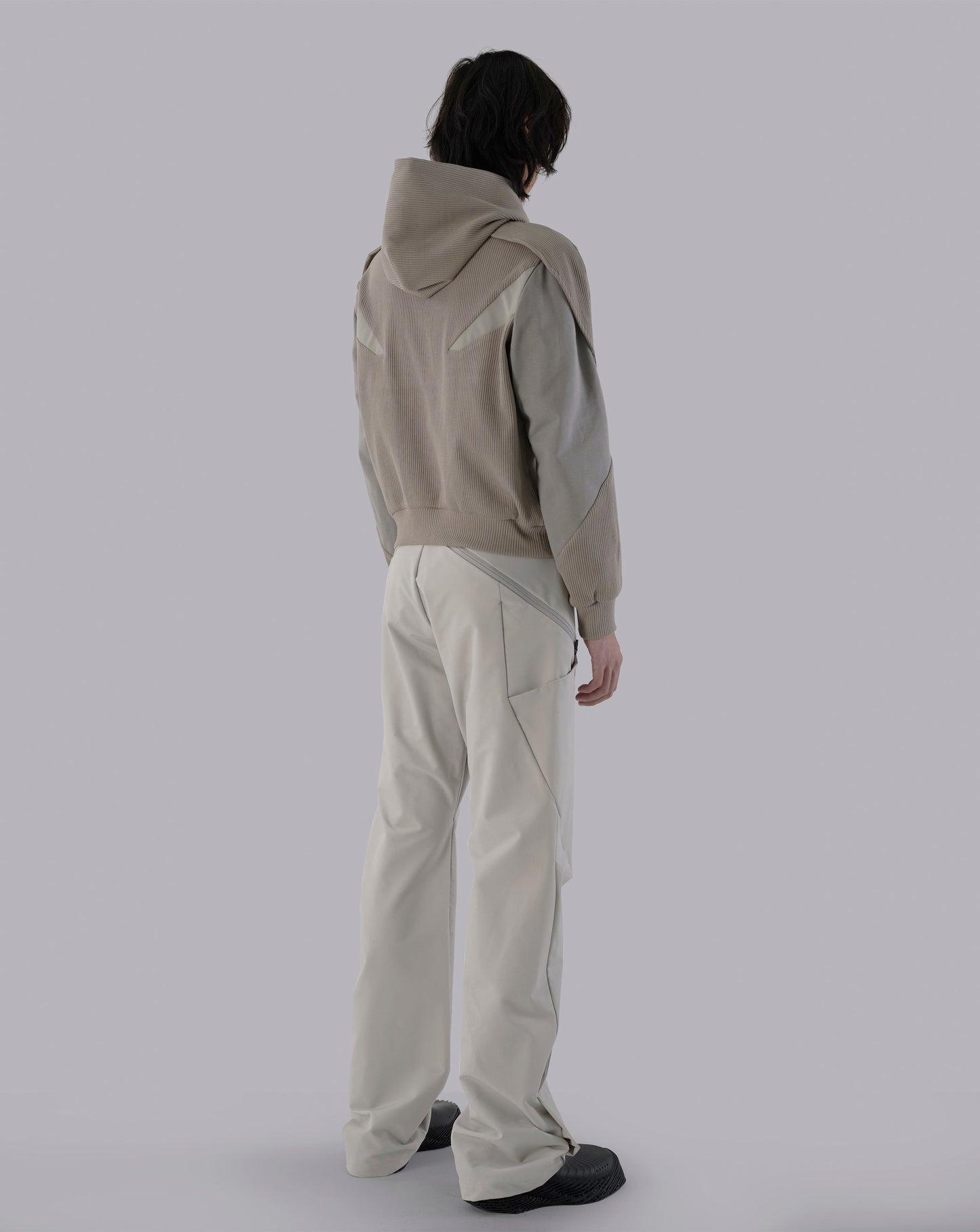 LV.1 Zipup Beige X