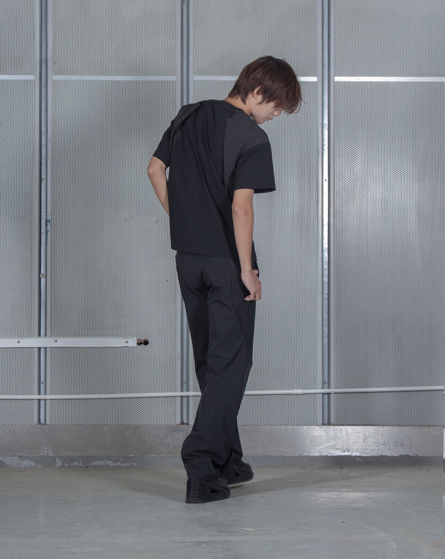 LV.0 EXO T-SHIRT Y BLACK