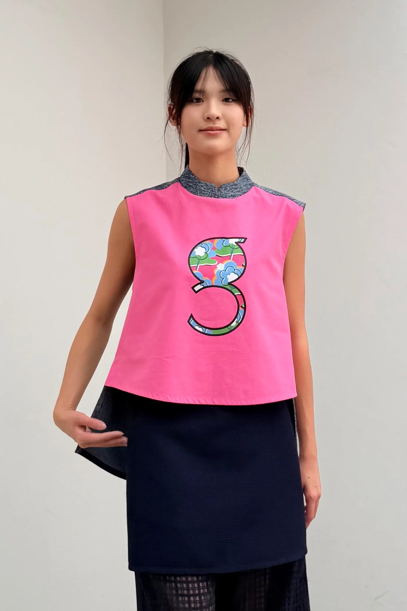 LUNAR 2026 TT02A || SUNDAE OVERSIZED TOP - BEV C multi label store