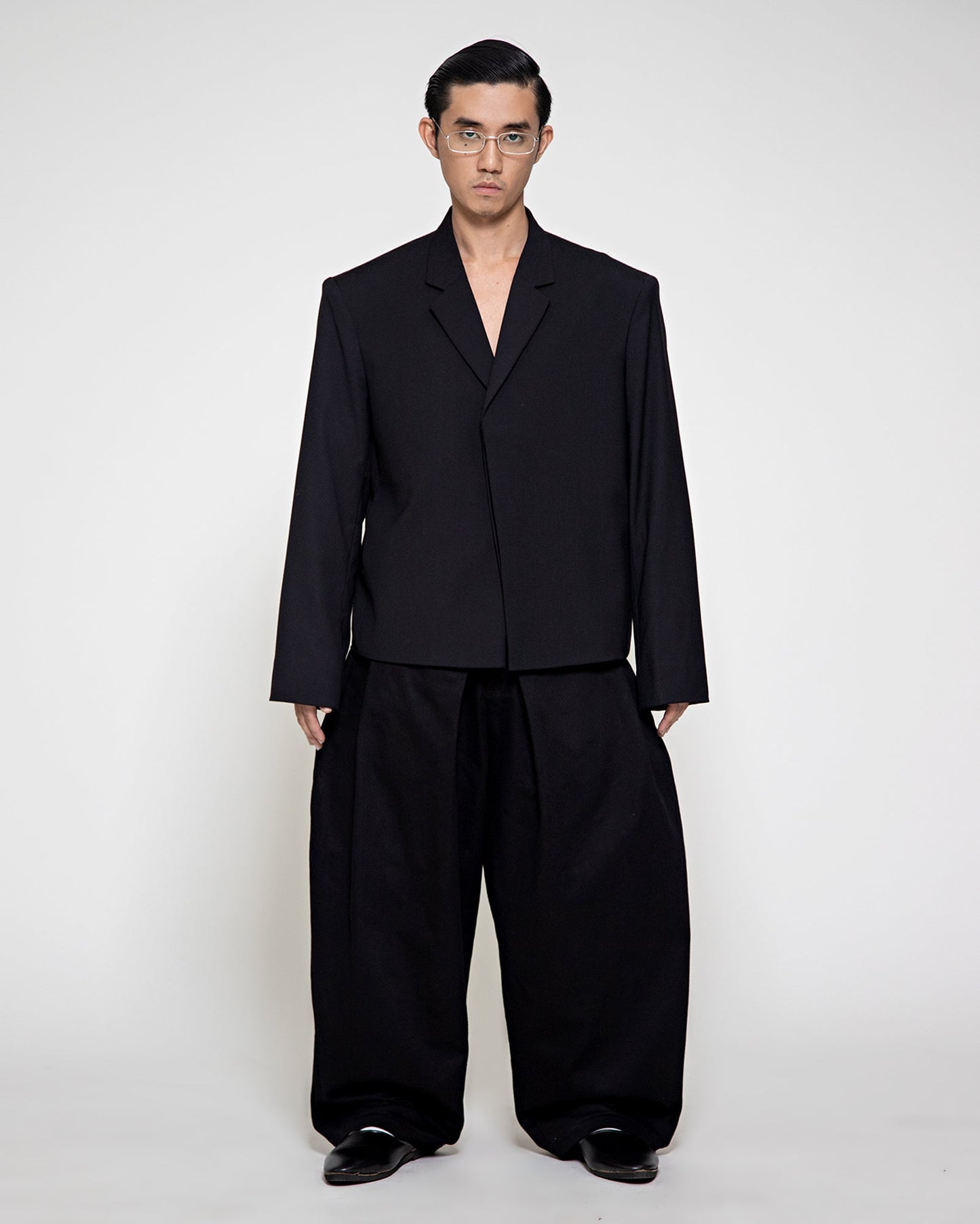 Budi Suit - BEV C multi label store