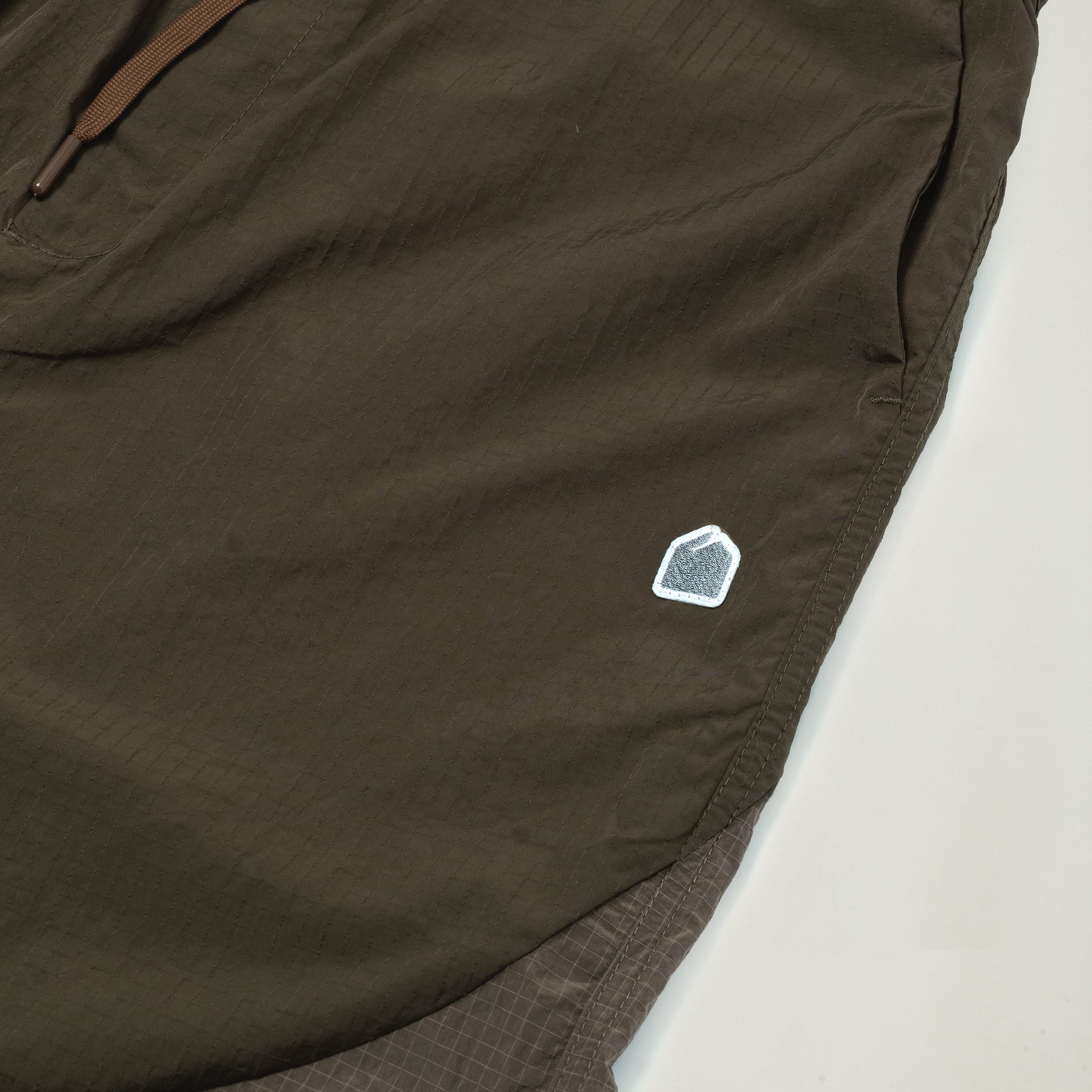 Mount Pants (UMBER) - BEV C multi label store