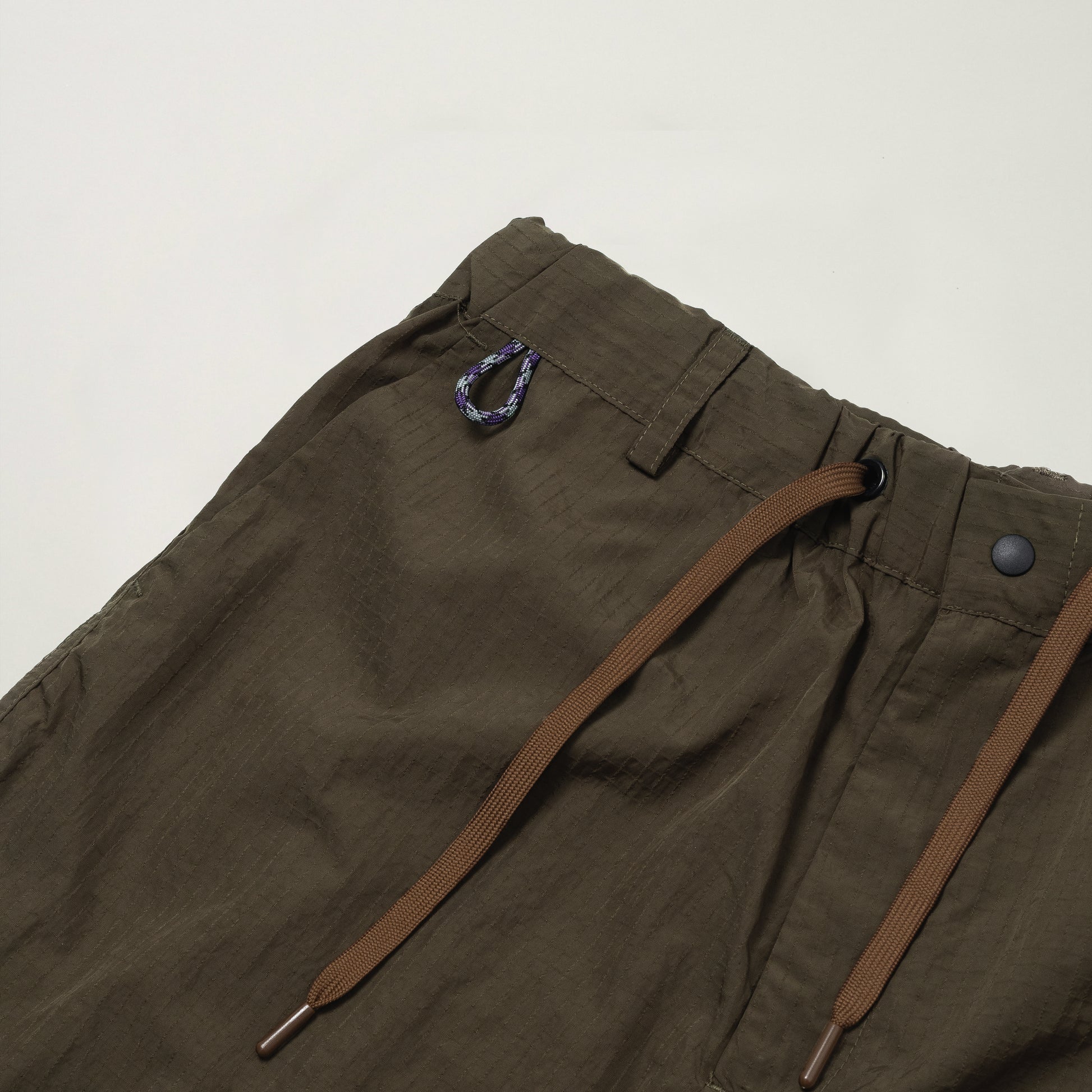 Mount Pants (UMBER) - BEV C multi label store