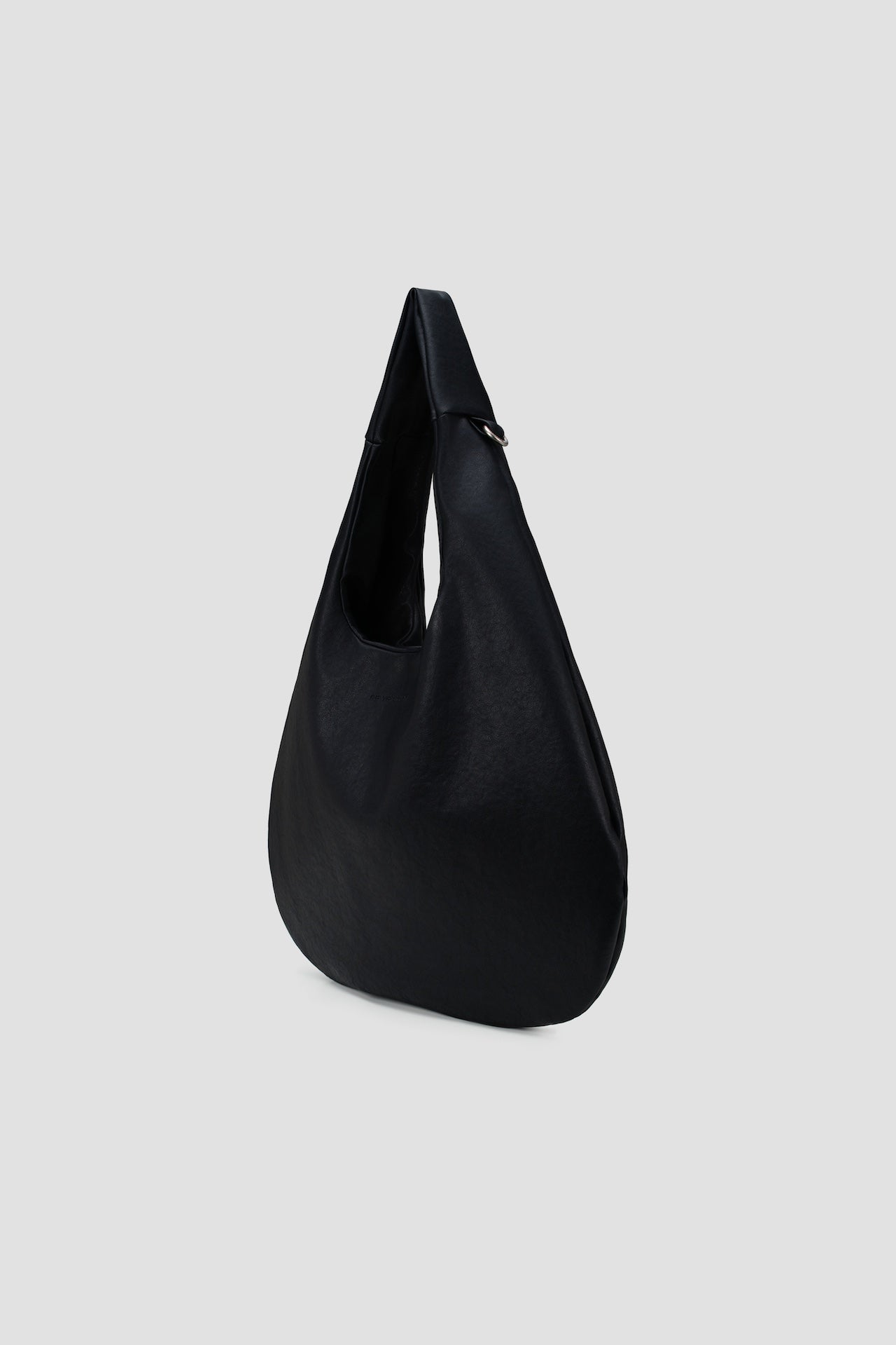 Medium Egg Leather Tote (Black) - BEV C multi label store