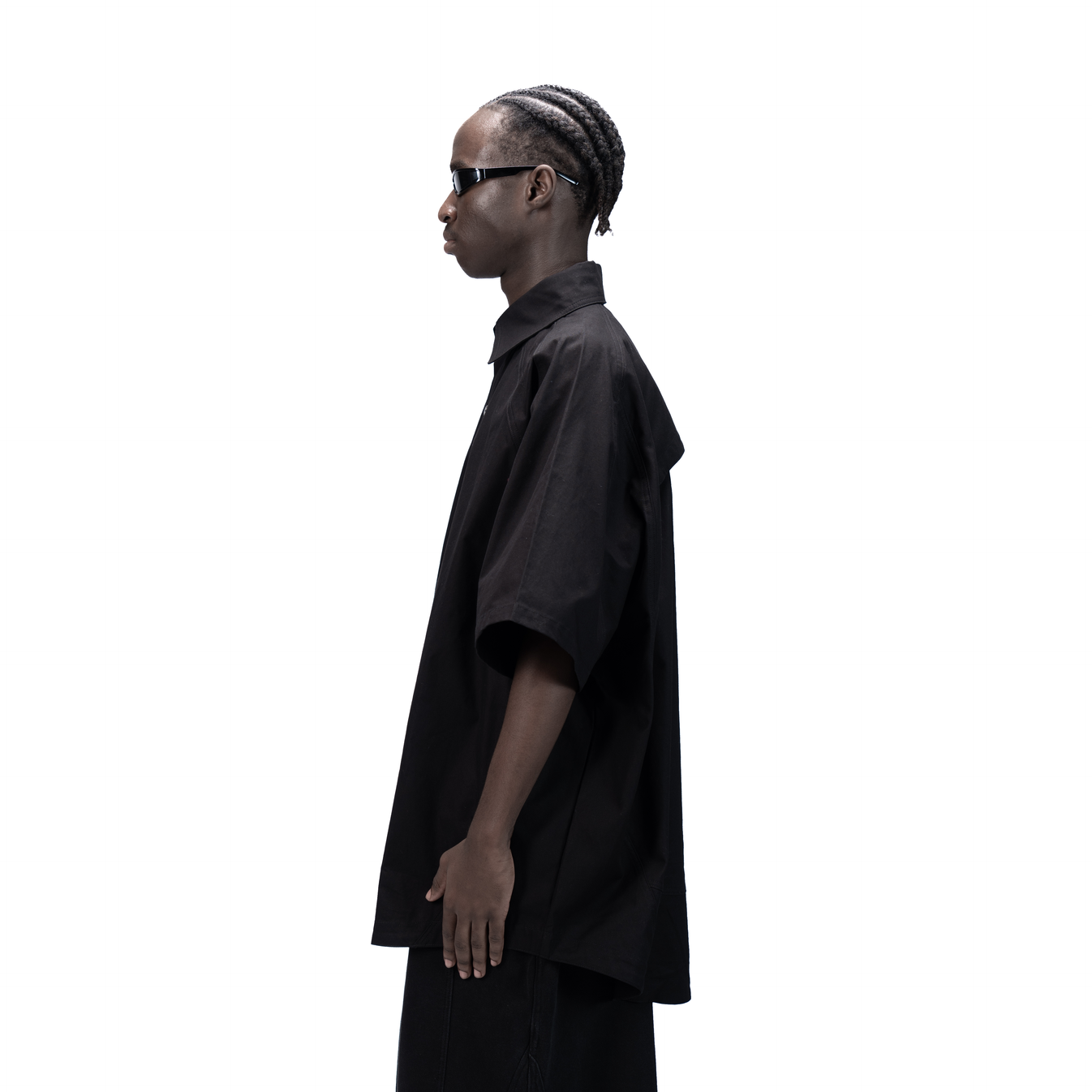 DETACHABLE S-S SHIRT - BLACK - BEV C multi label store