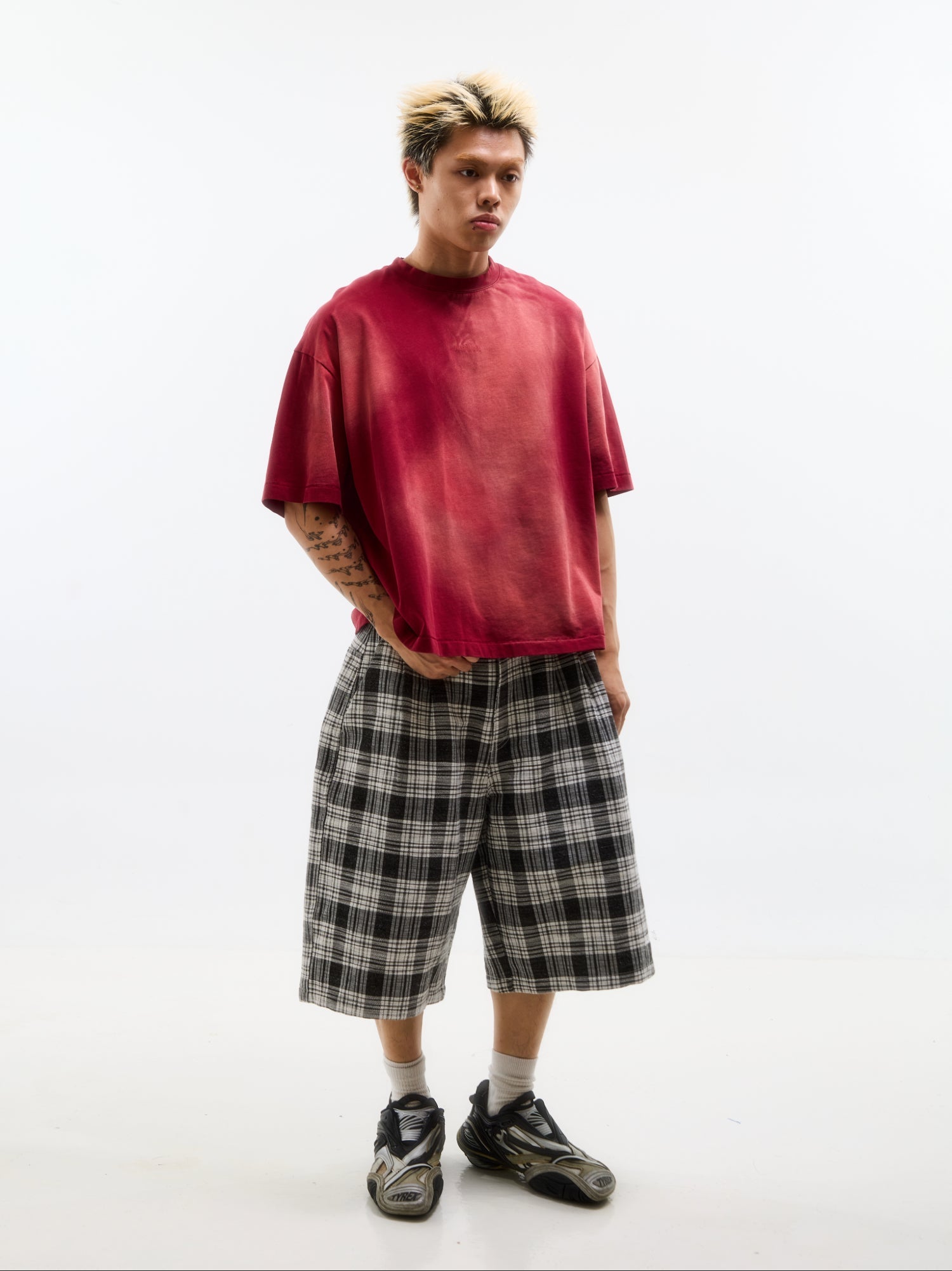 SINGLE STITCH WASHED CROPPED TEE RED - BEV C multi label store