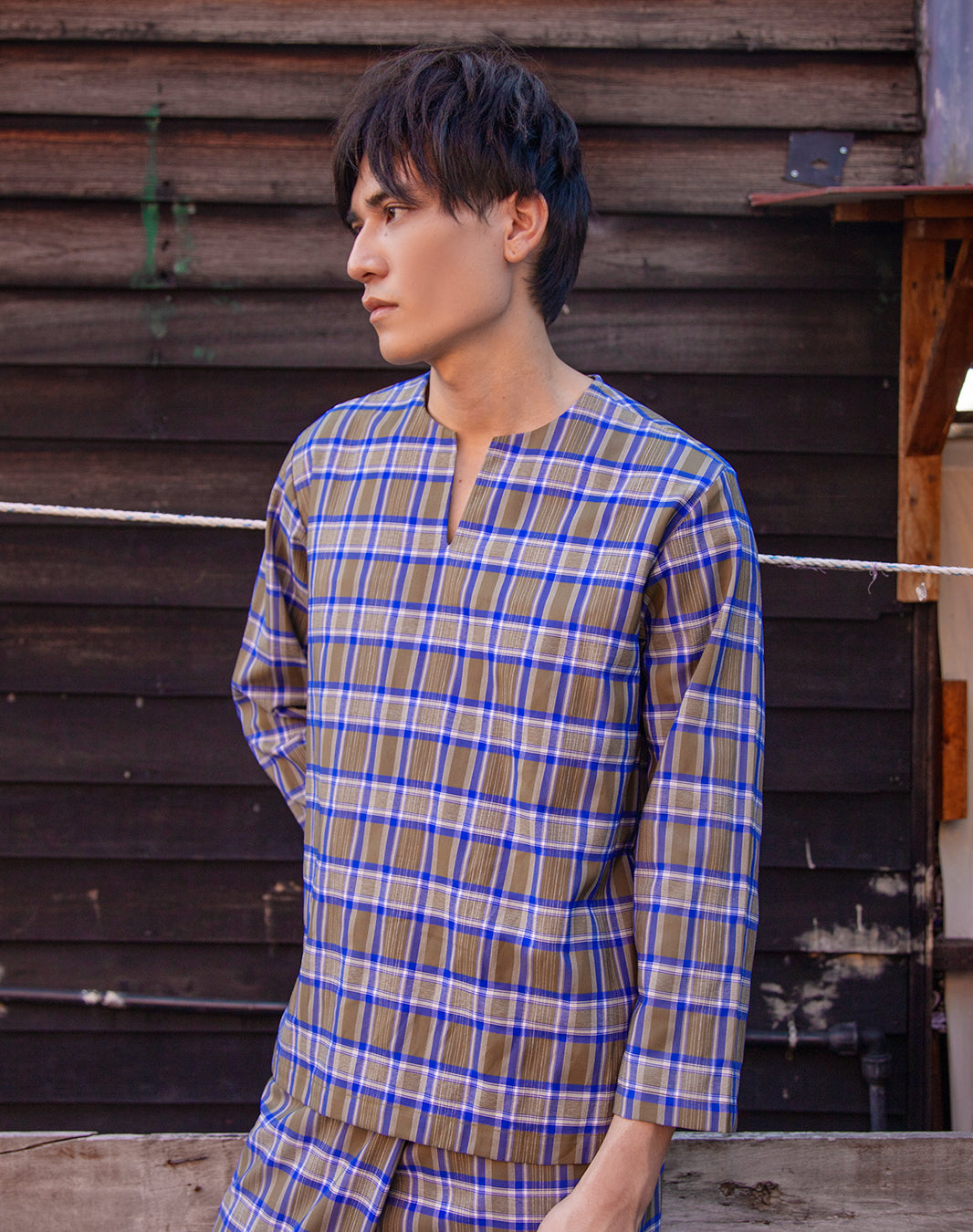 Baju Atas ( Olive Blue Plaid) - BEV C multi label store
