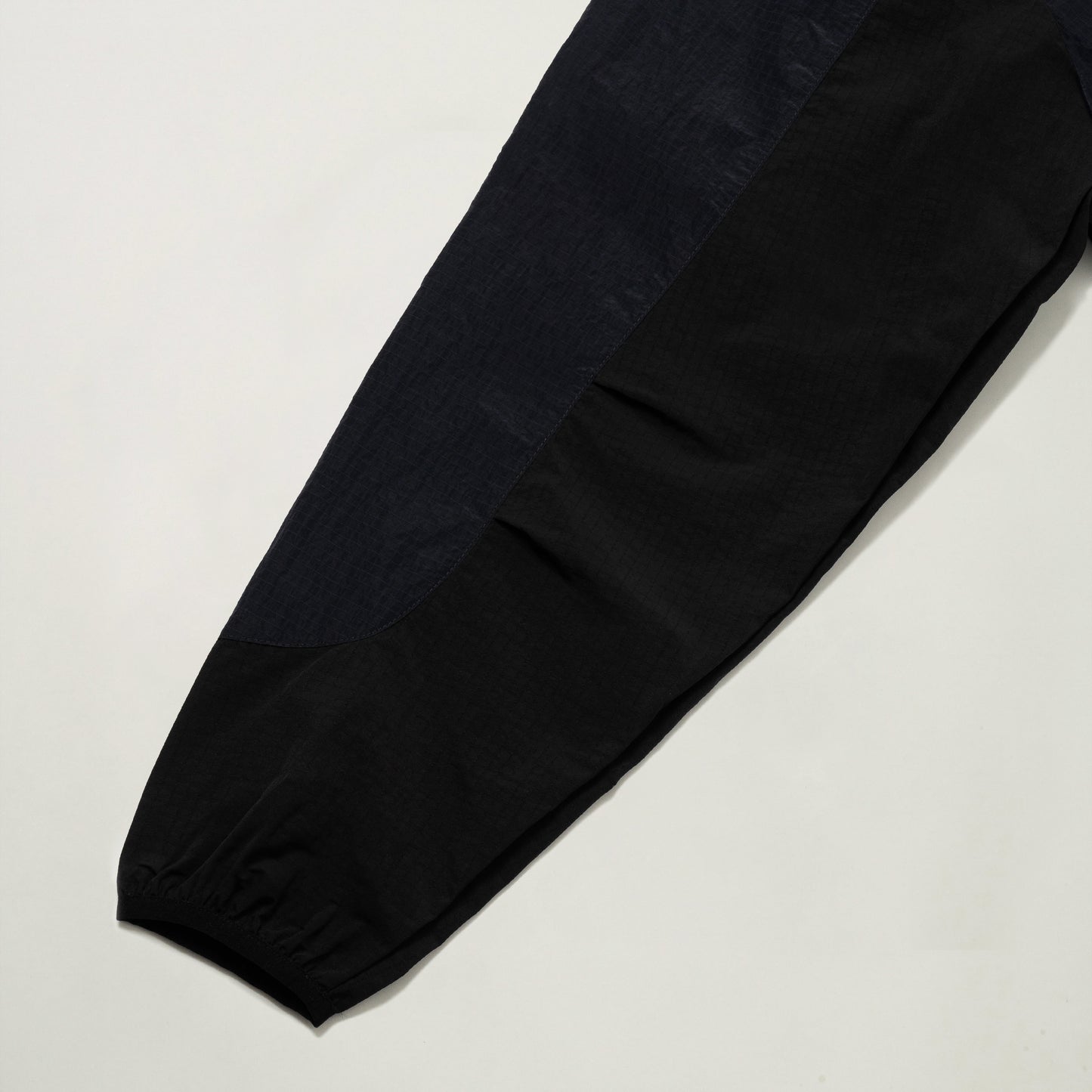 Rocky Parka (Midnight) - BEV C multi label store
